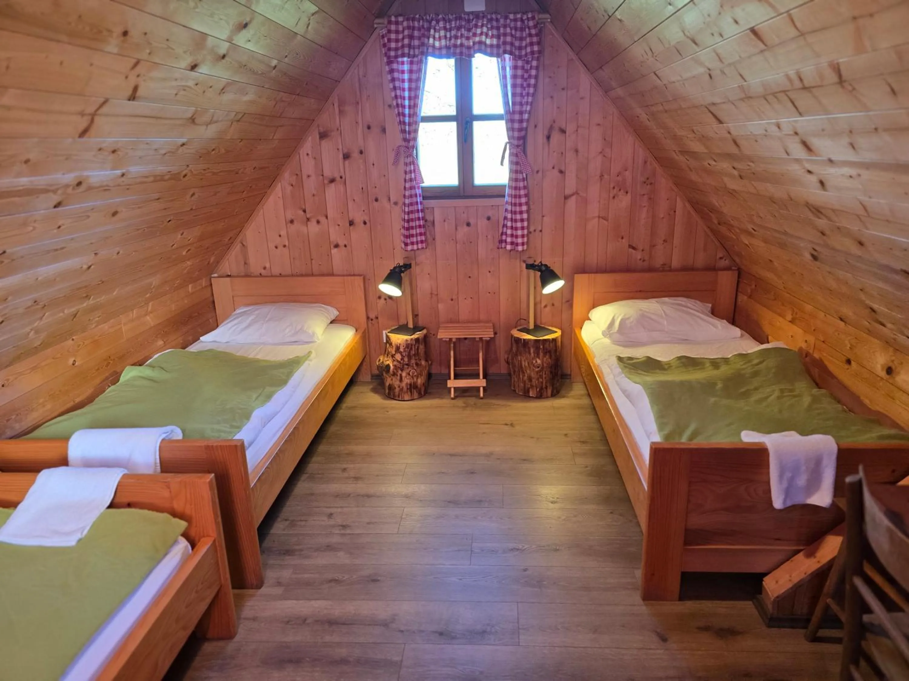 Bed in Bungalows Rizvan City