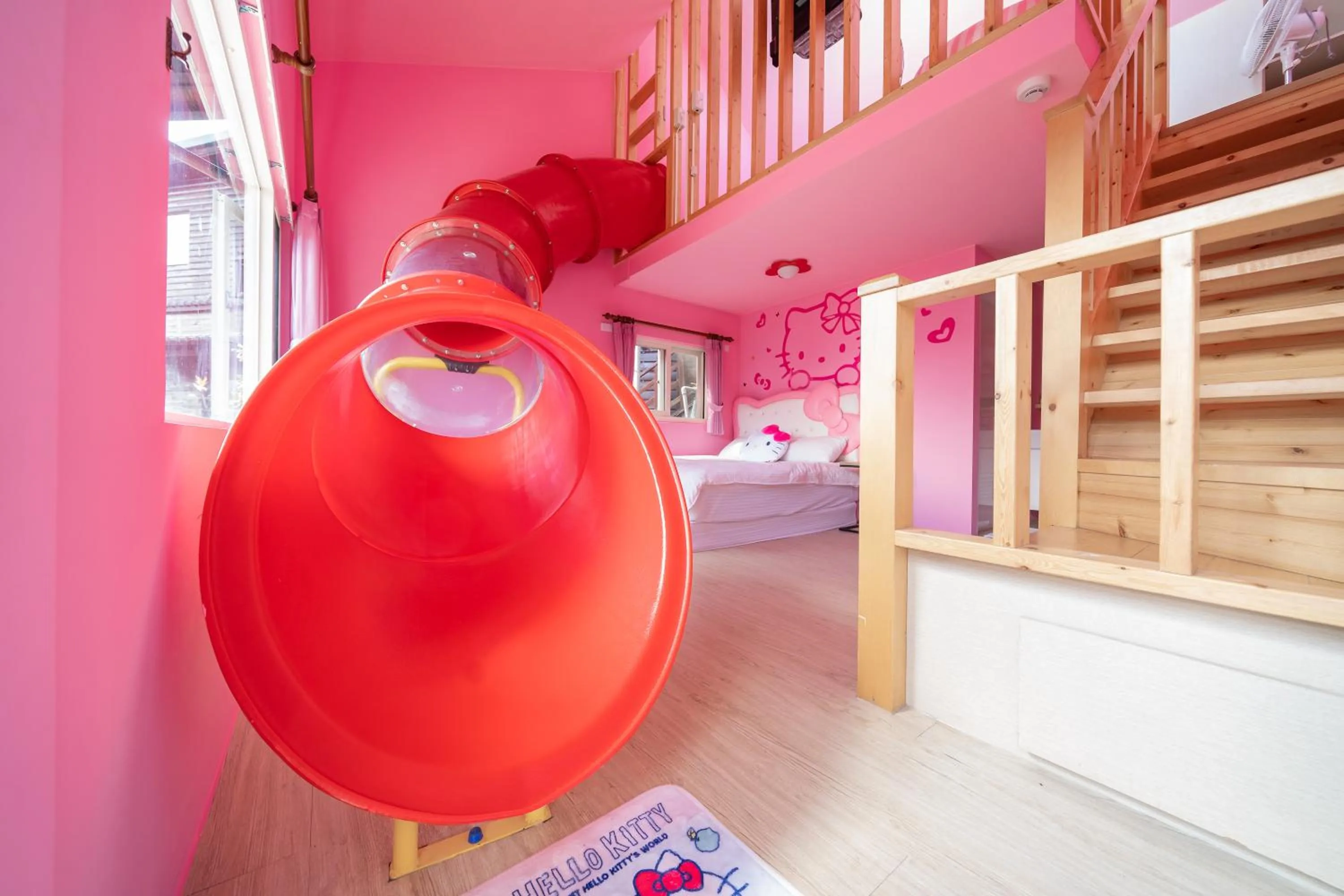 Decorative detail, Bed in Julie's Garden, Cingjing - Fon Chin Homestay