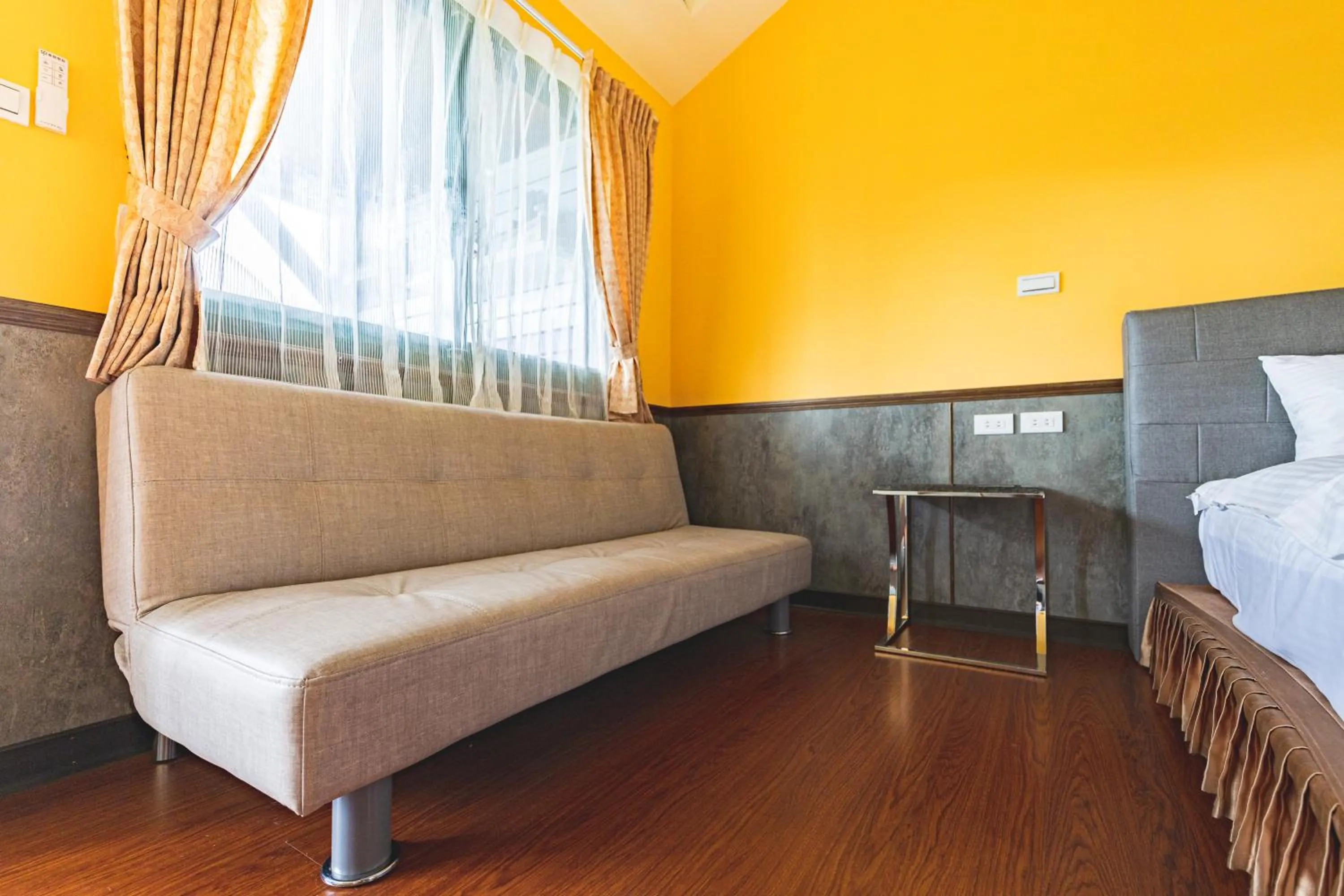 Decorative detail, Bed in Julie's Garden, Cingjing - Fon Chin Homestay