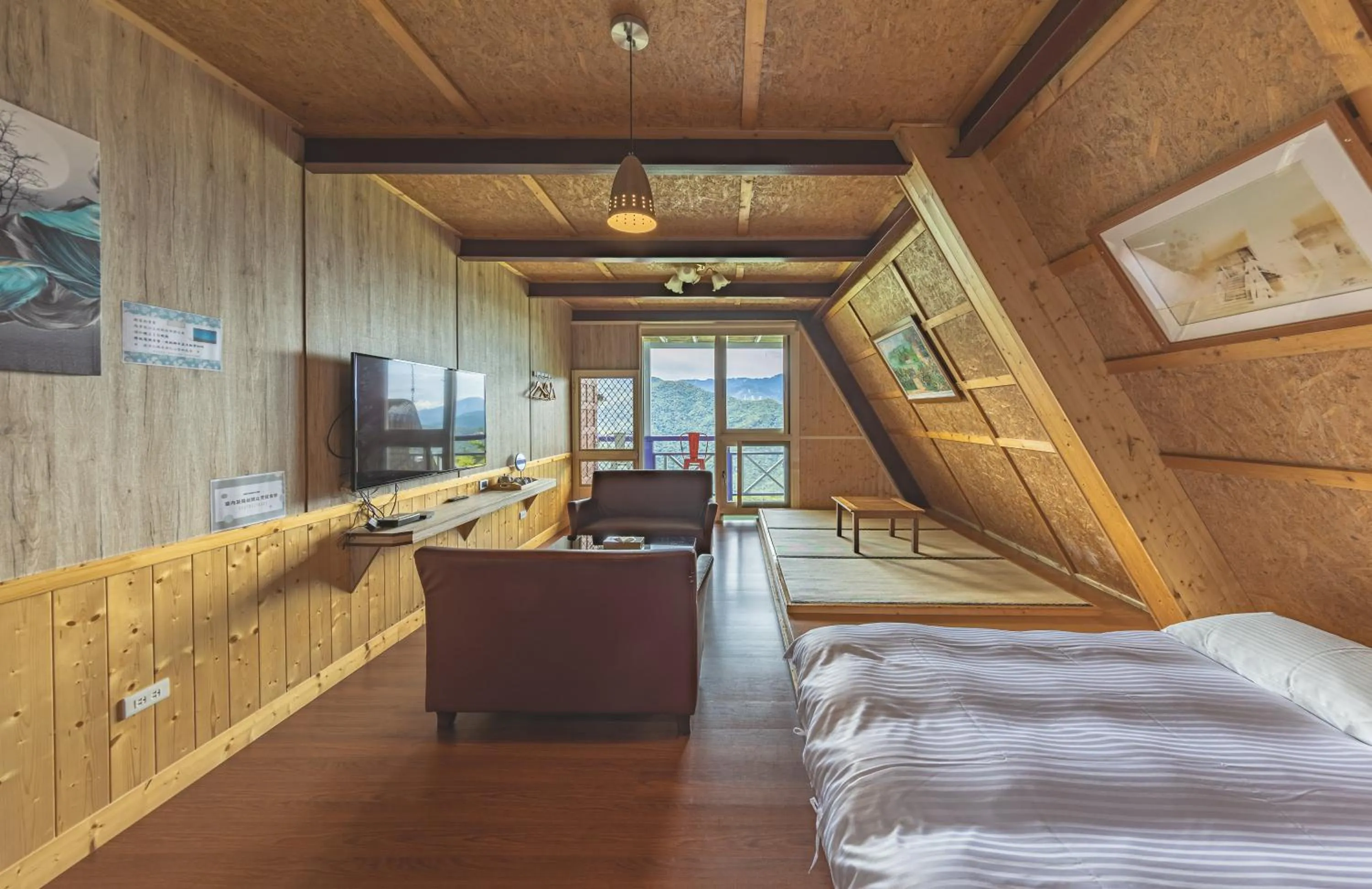 Photo of the whole room, Bed in Julie's Garden, Cingjing - Fon Chin Homestay