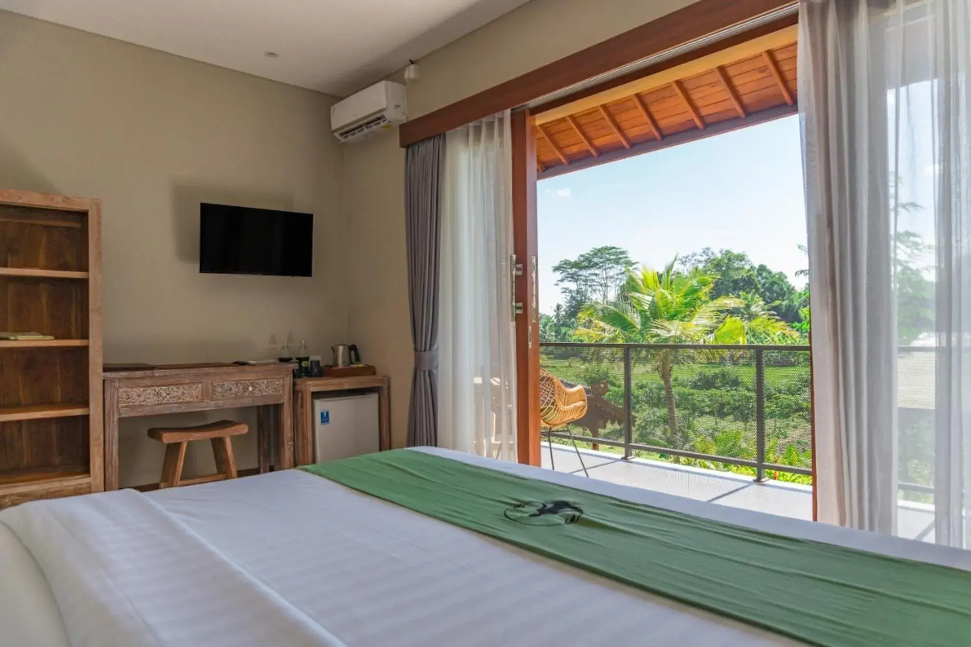 Deluxe Double or Twin Room with Balcony in Alam Kawi Ubud Resort & Spa Deluxe Double or Twin Room with Balcony in Alam Kawi Ubud Resort & Spa