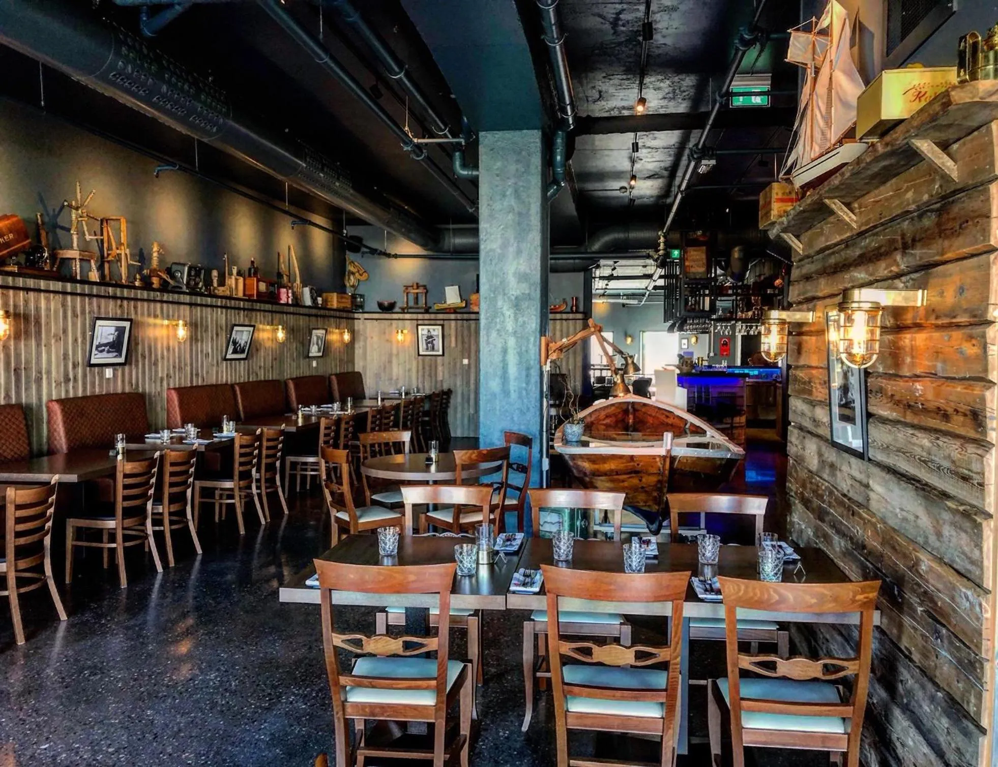 Restaurant/places to eat in Mefjord Brygge