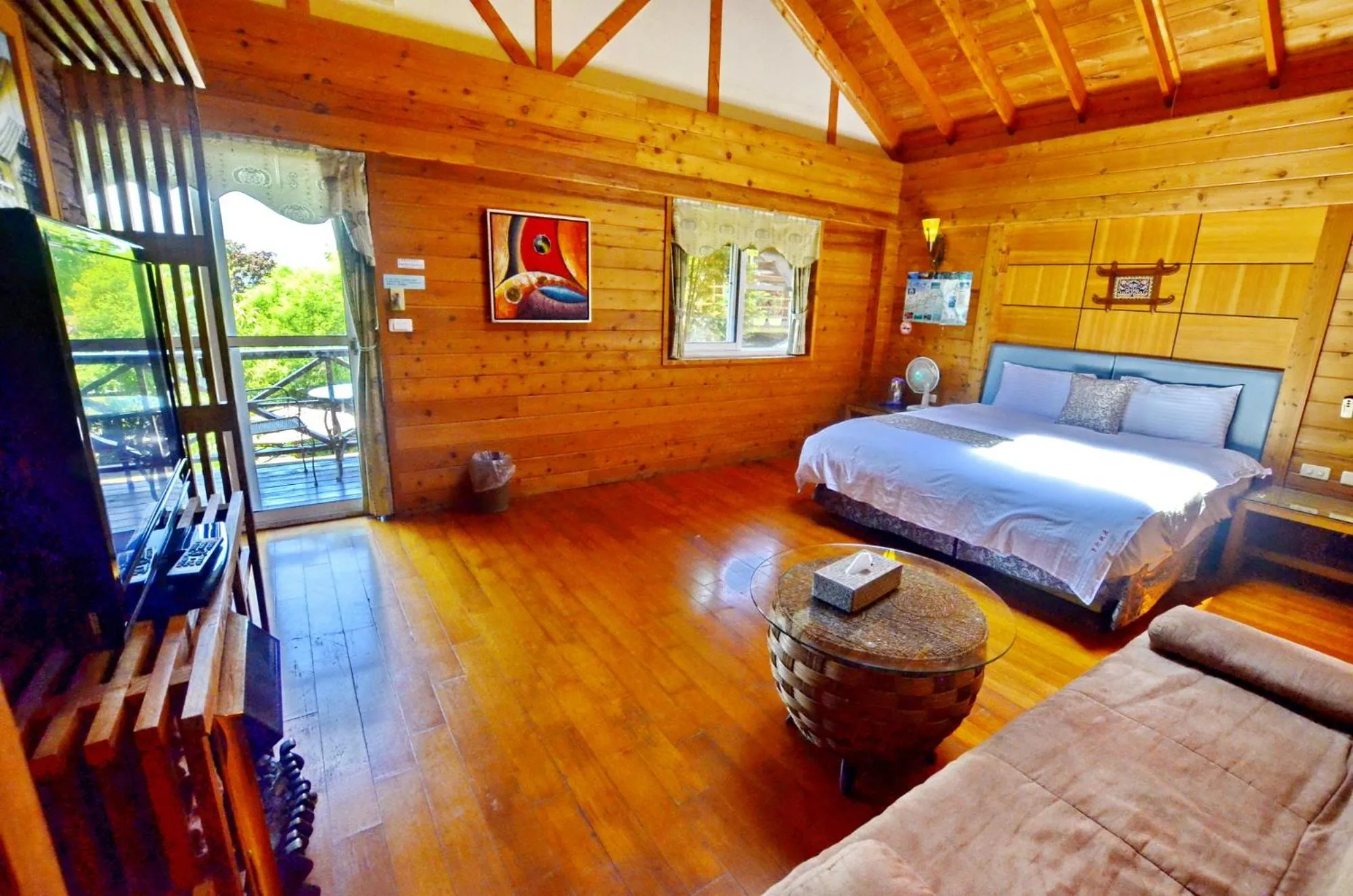 Photo of the whole room, Bed in Shiyai Taoyuan