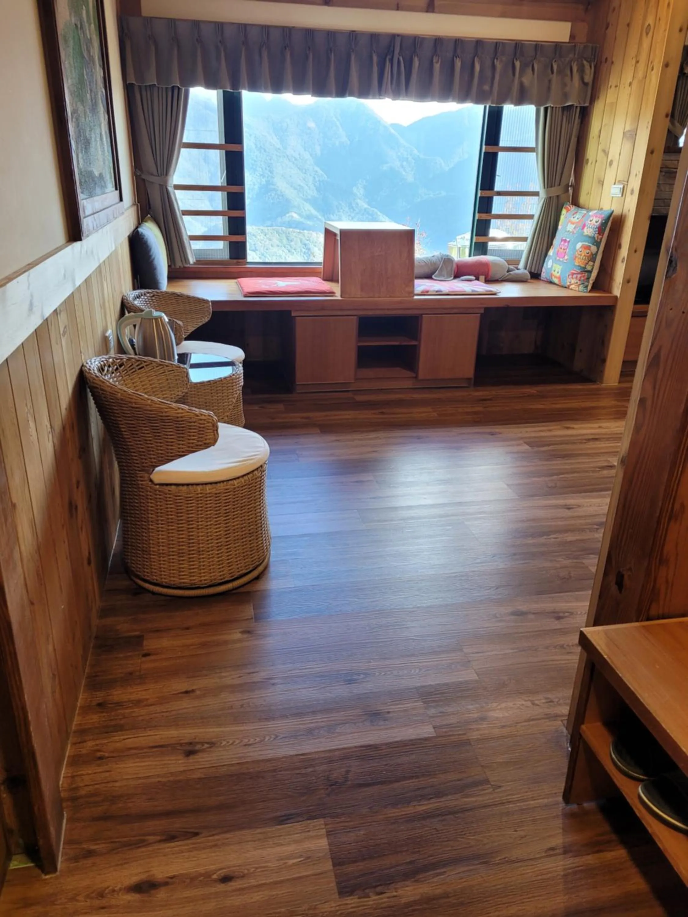 Mountain view in Shiyai Taoyuan