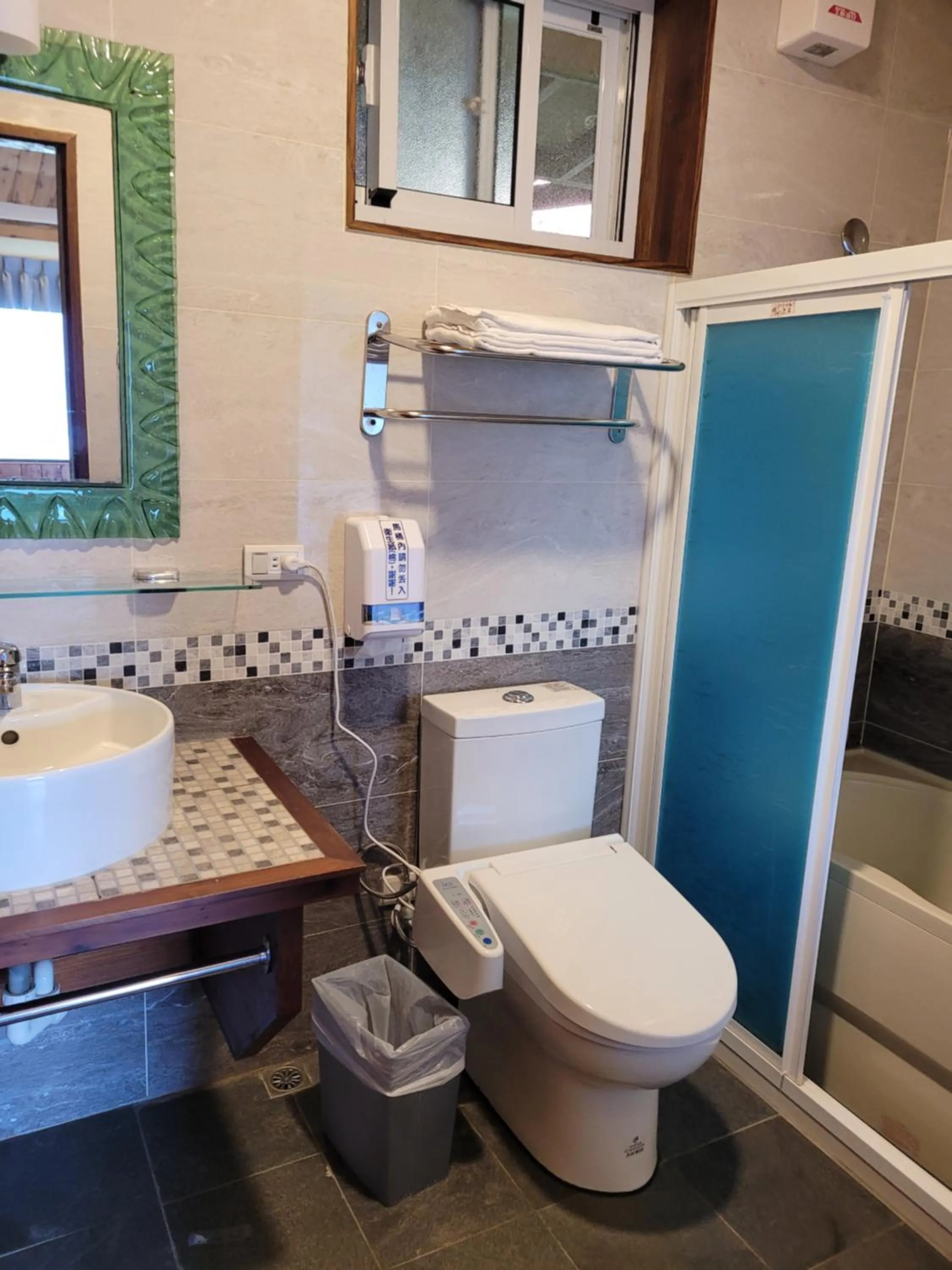 Bathroom in Shiyai Taoyuan