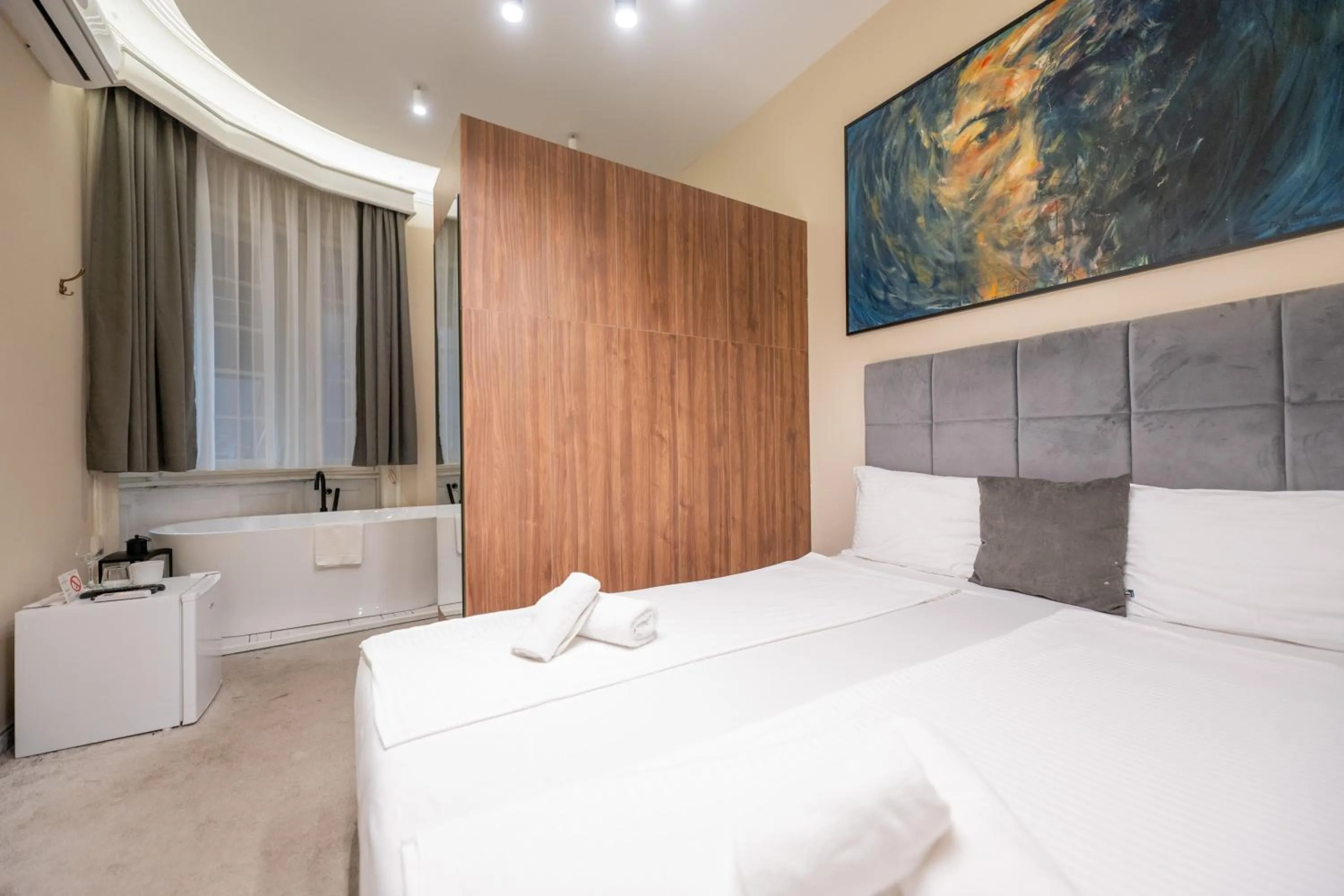 Bed in Boutique Hotel Kings Palace