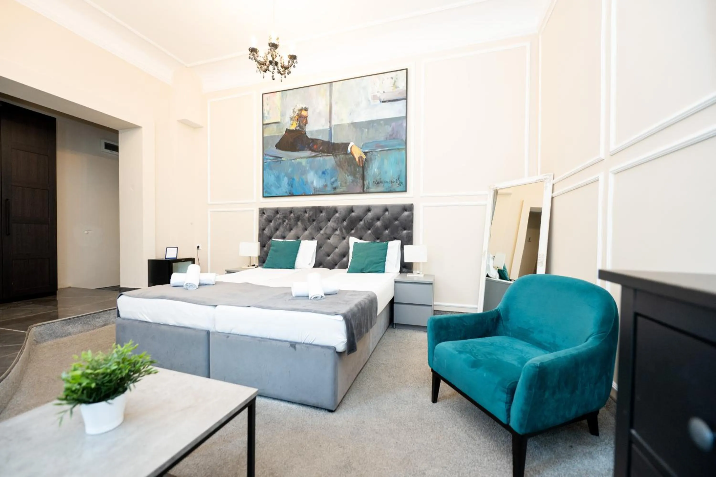 TV and multimedia, Bed in Boutique Hotel Kings Palace