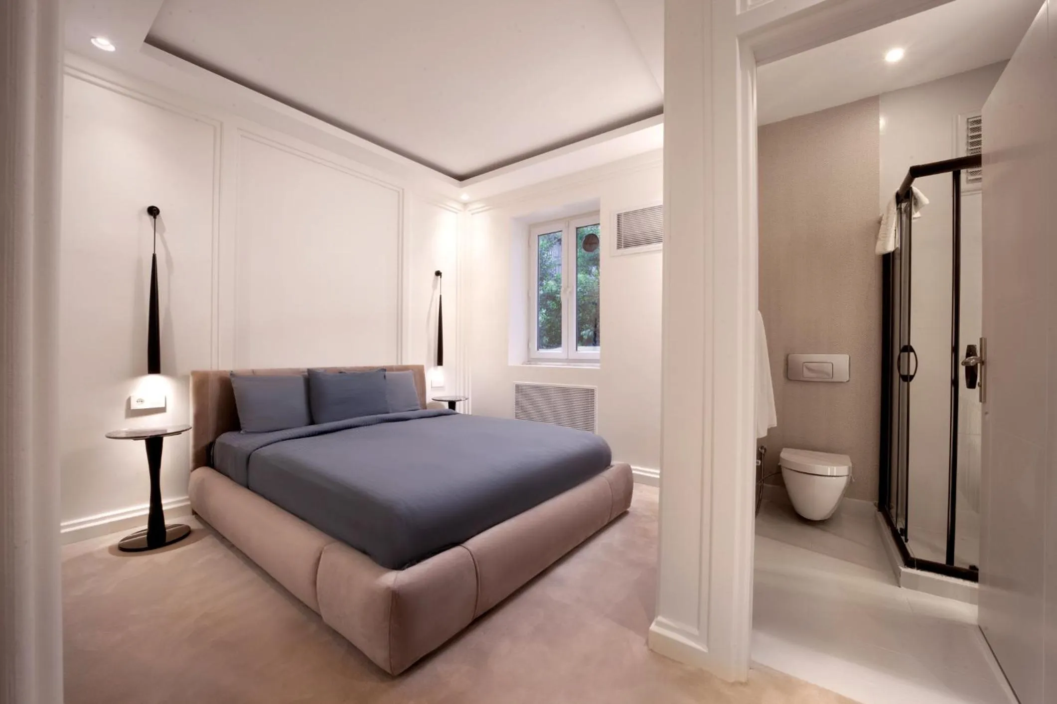 Bed in Walton Gardens Pera