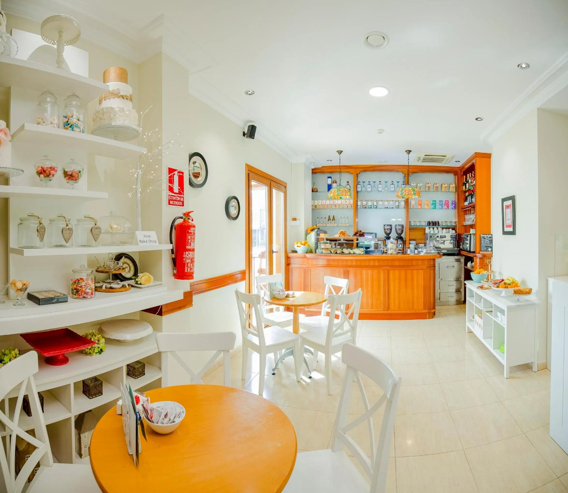 Lounge or bar in Hotel Arce