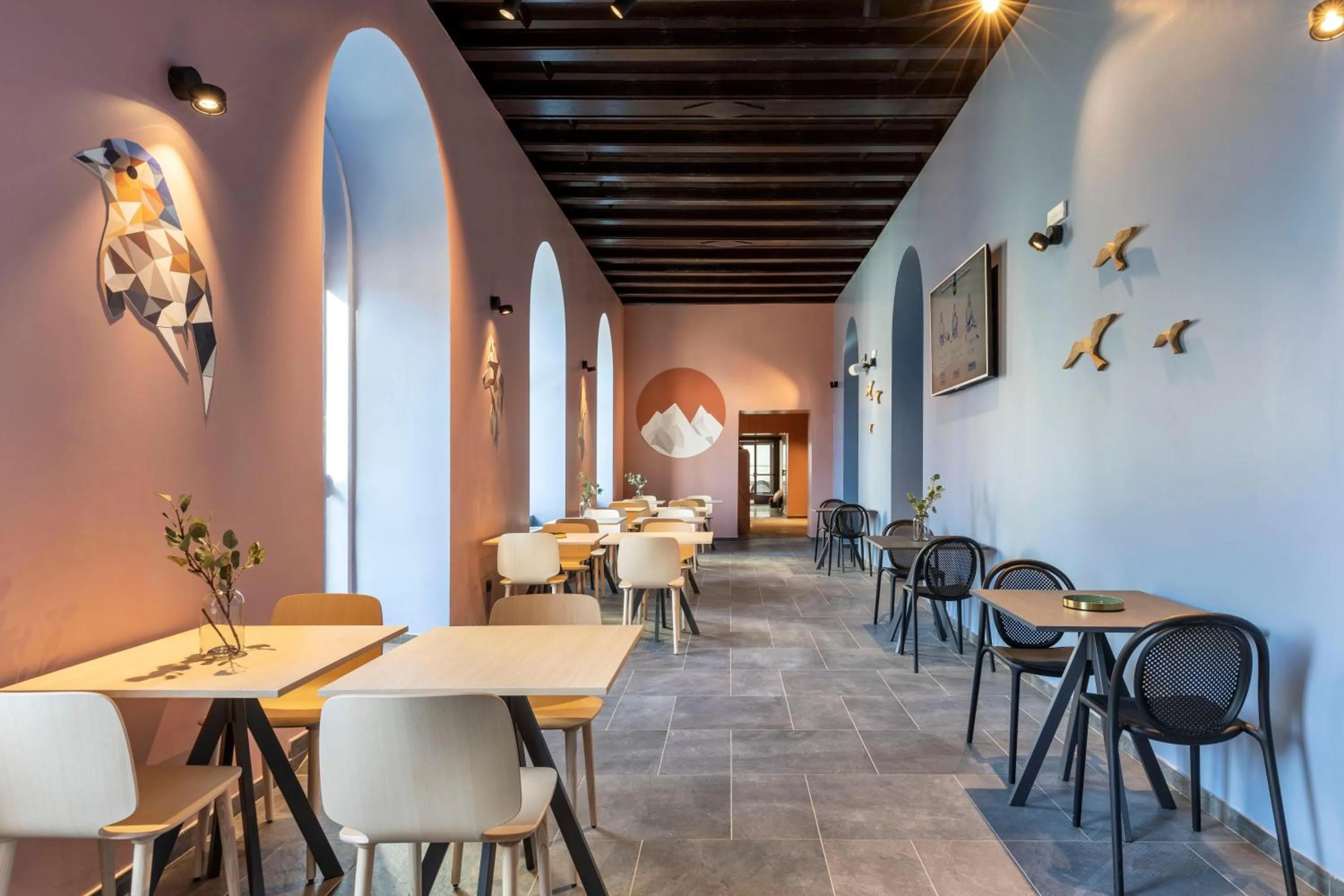 Restaurant/places to eat in B&B Hotel Passo Tre Croci Cortina