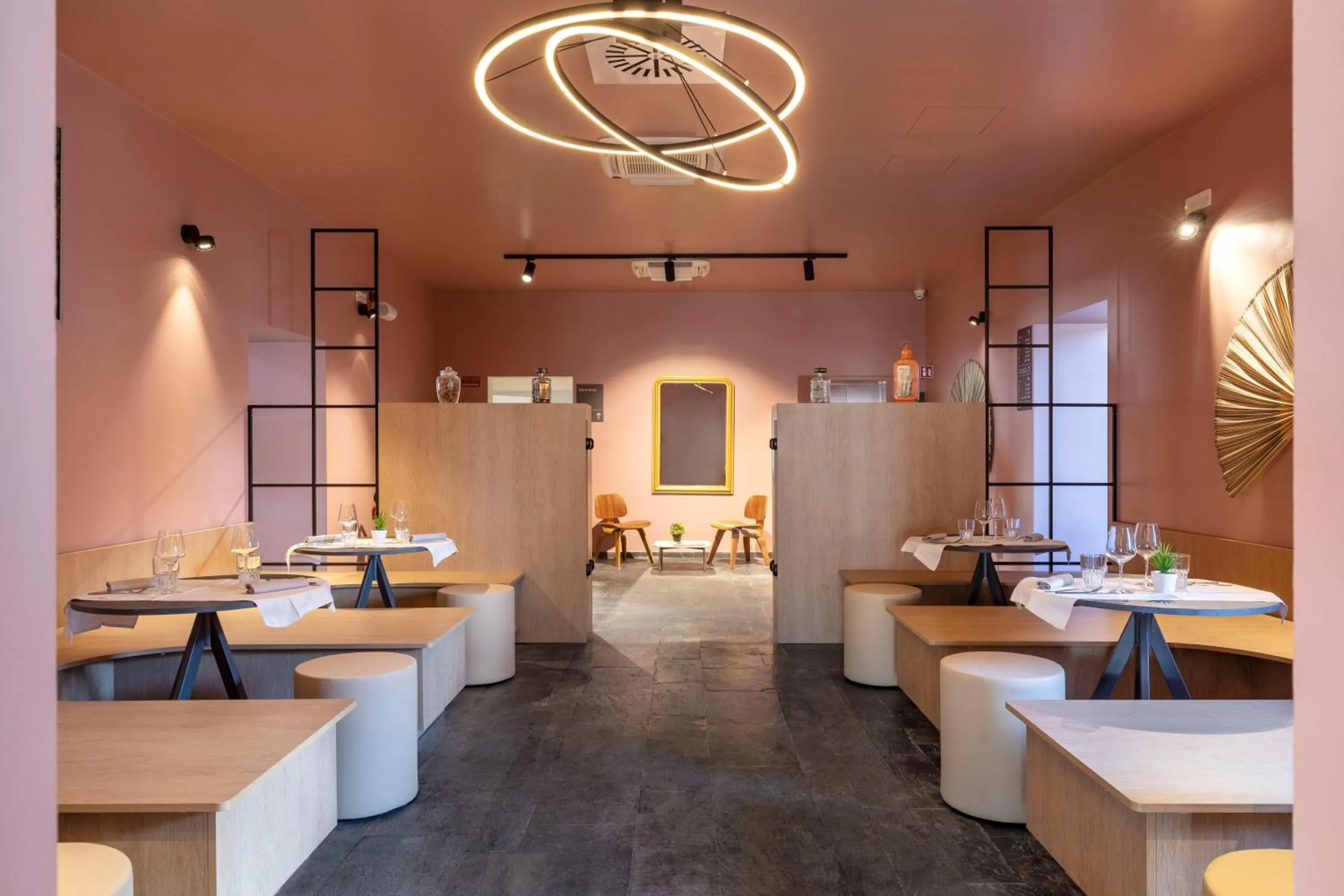 Restaurant/places to eat in B&B Hotel Passo Tre Croci Cortina