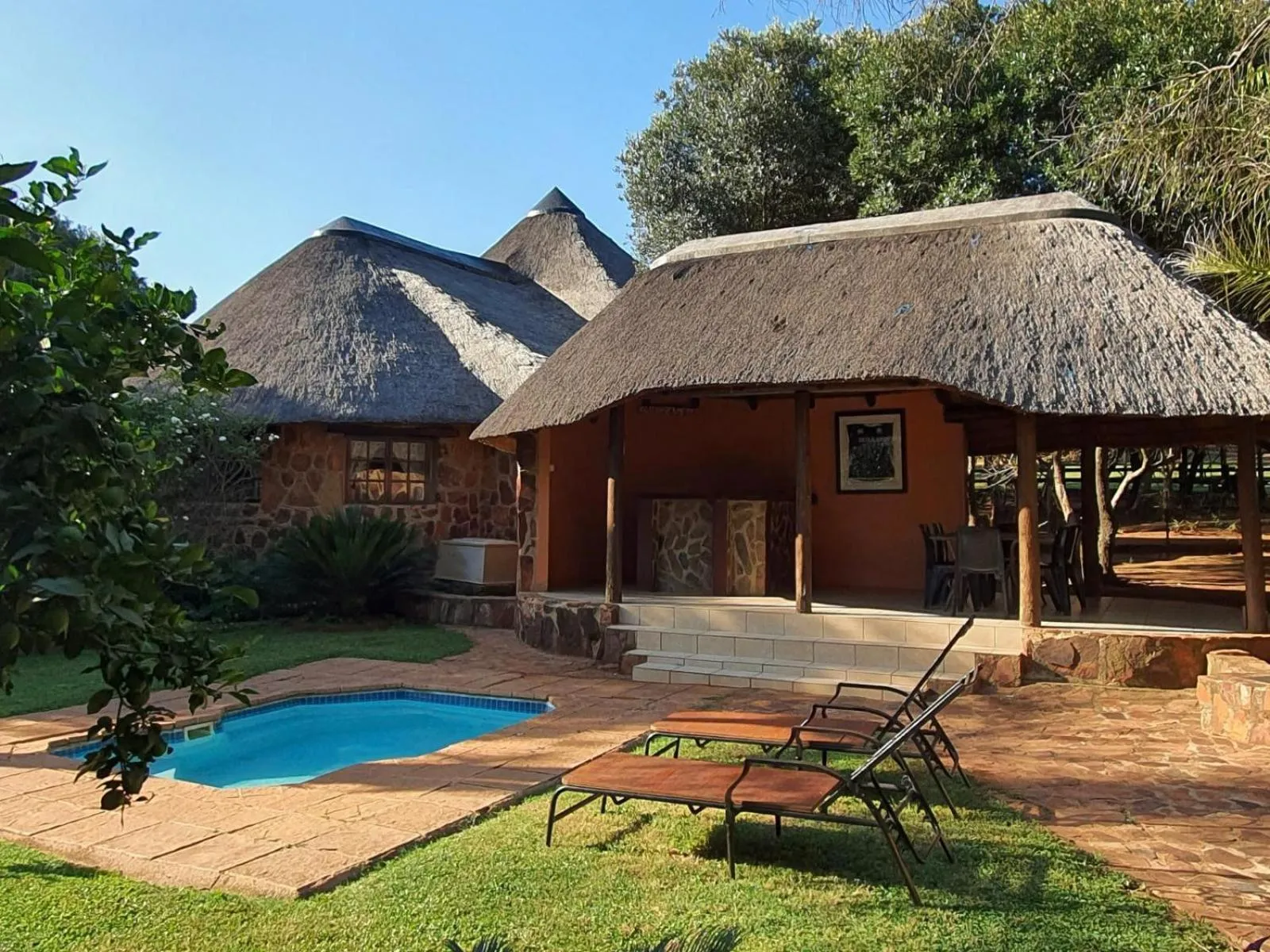 Garden view in Glen Afric Country Lodge