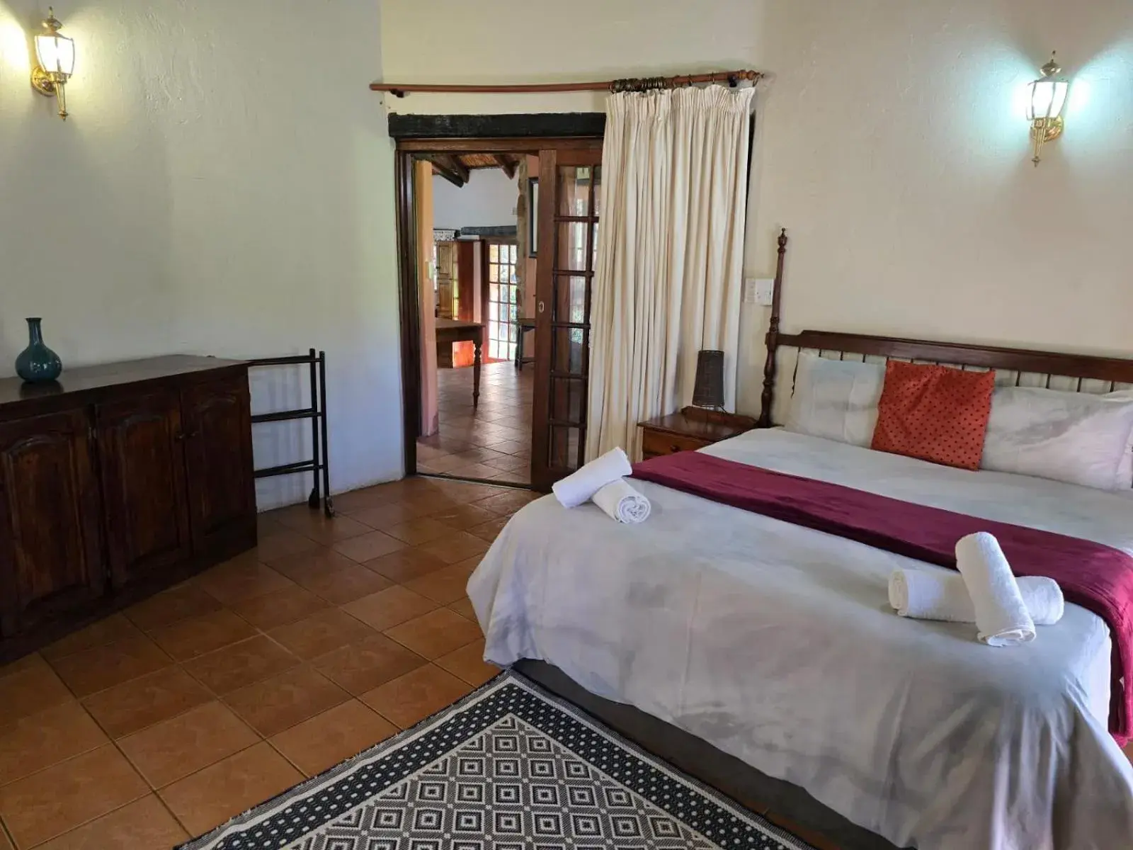 Standard Twin Room in Glen Afric Country Lodge Standard Twin Room in Glen Afric Country Lodge