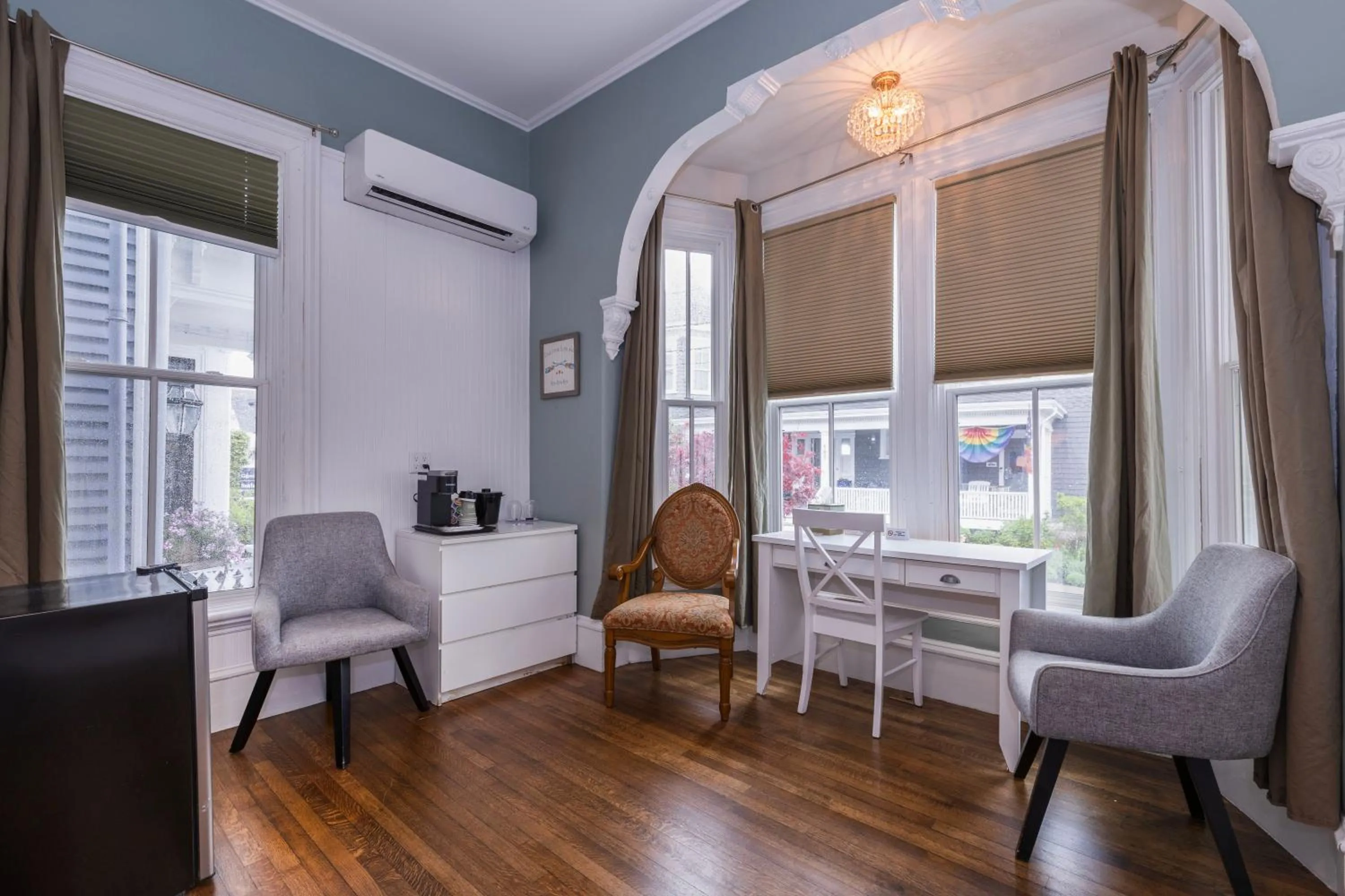 Coffee/tea facilities in Prince Albert Guest House, Provincetown