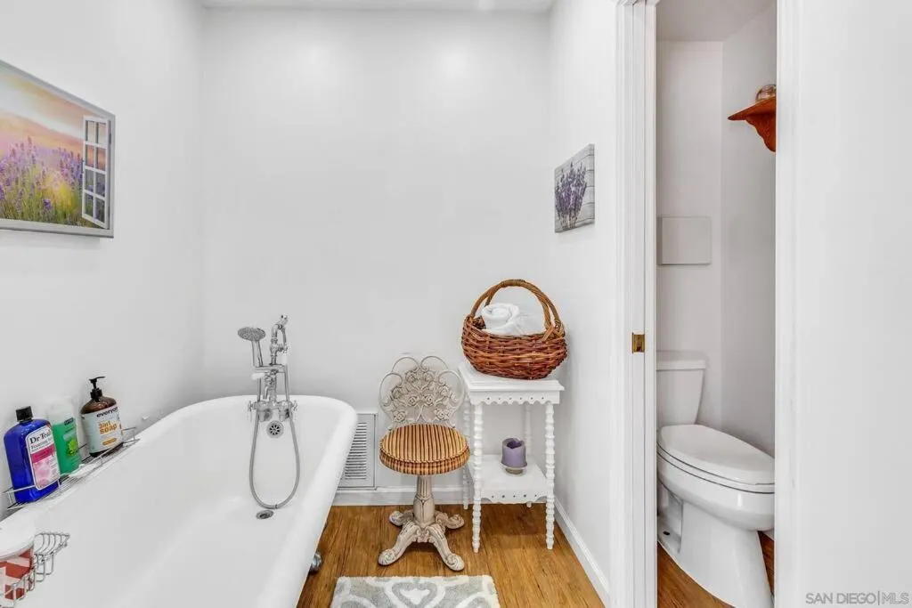 Toilet in Pine Hills Cabin in Julian