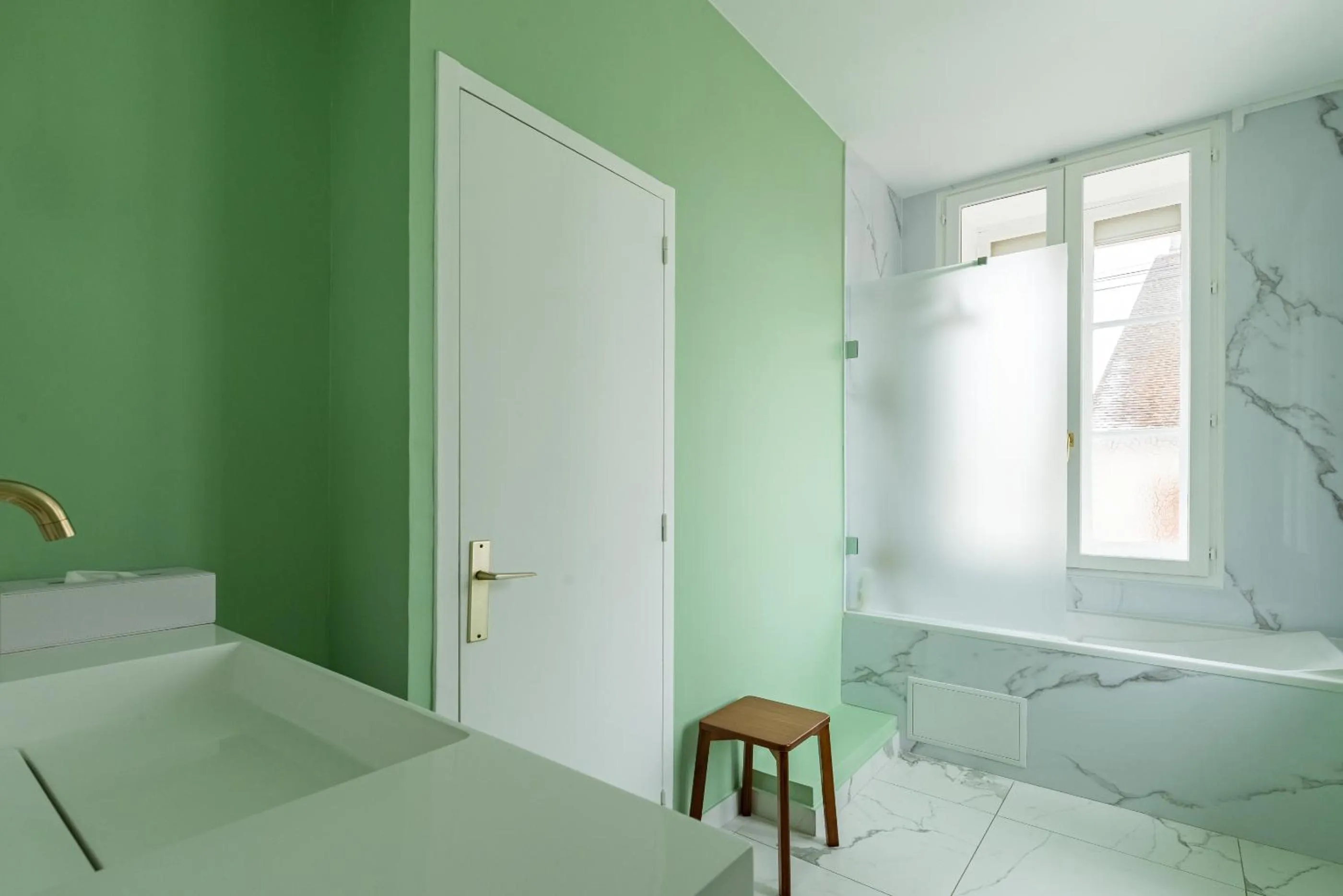 Bathroom, Bed in Chez Camille