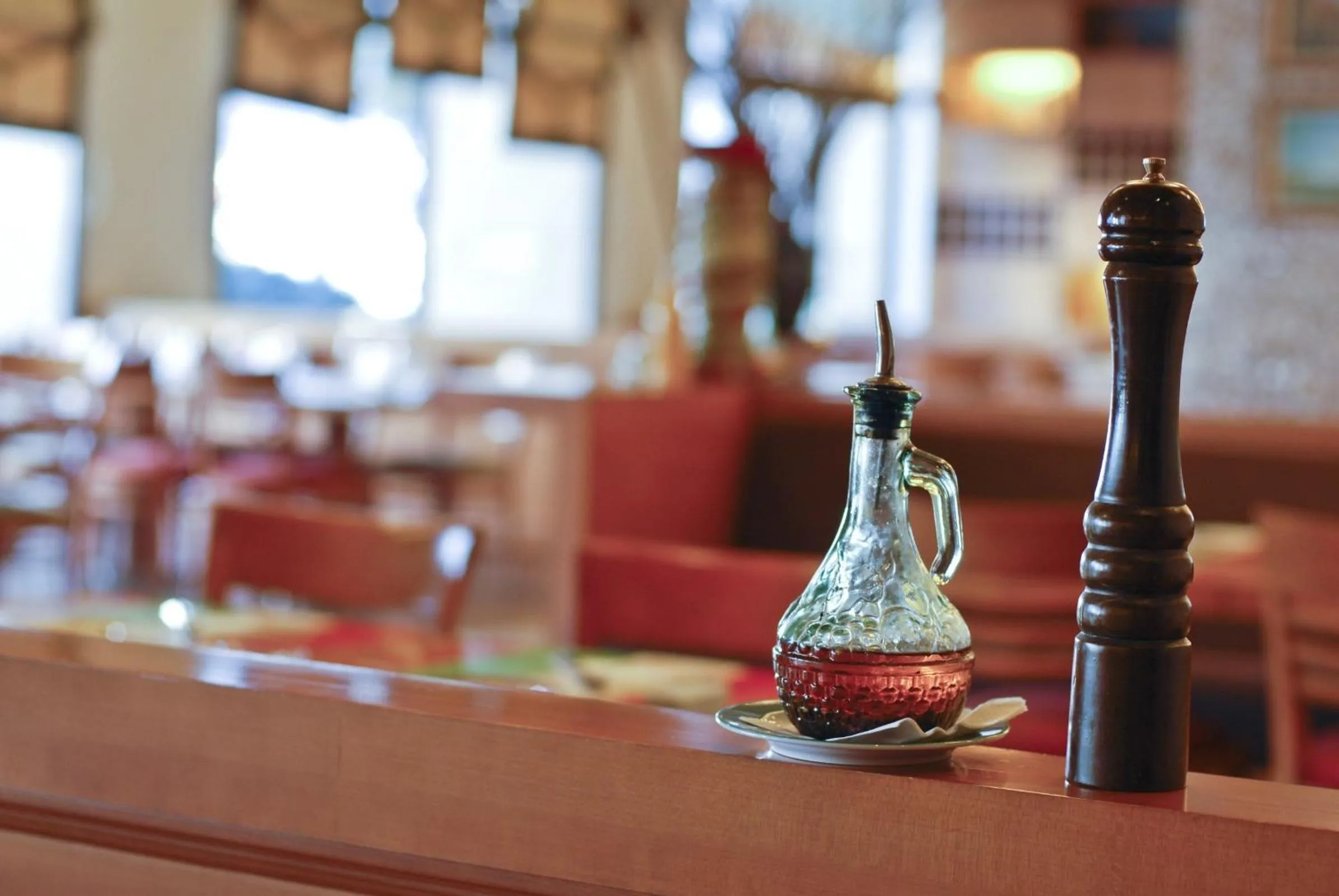 Restaurant/places to eat in Ramada Plaza by Wyndham Beirut Raouche