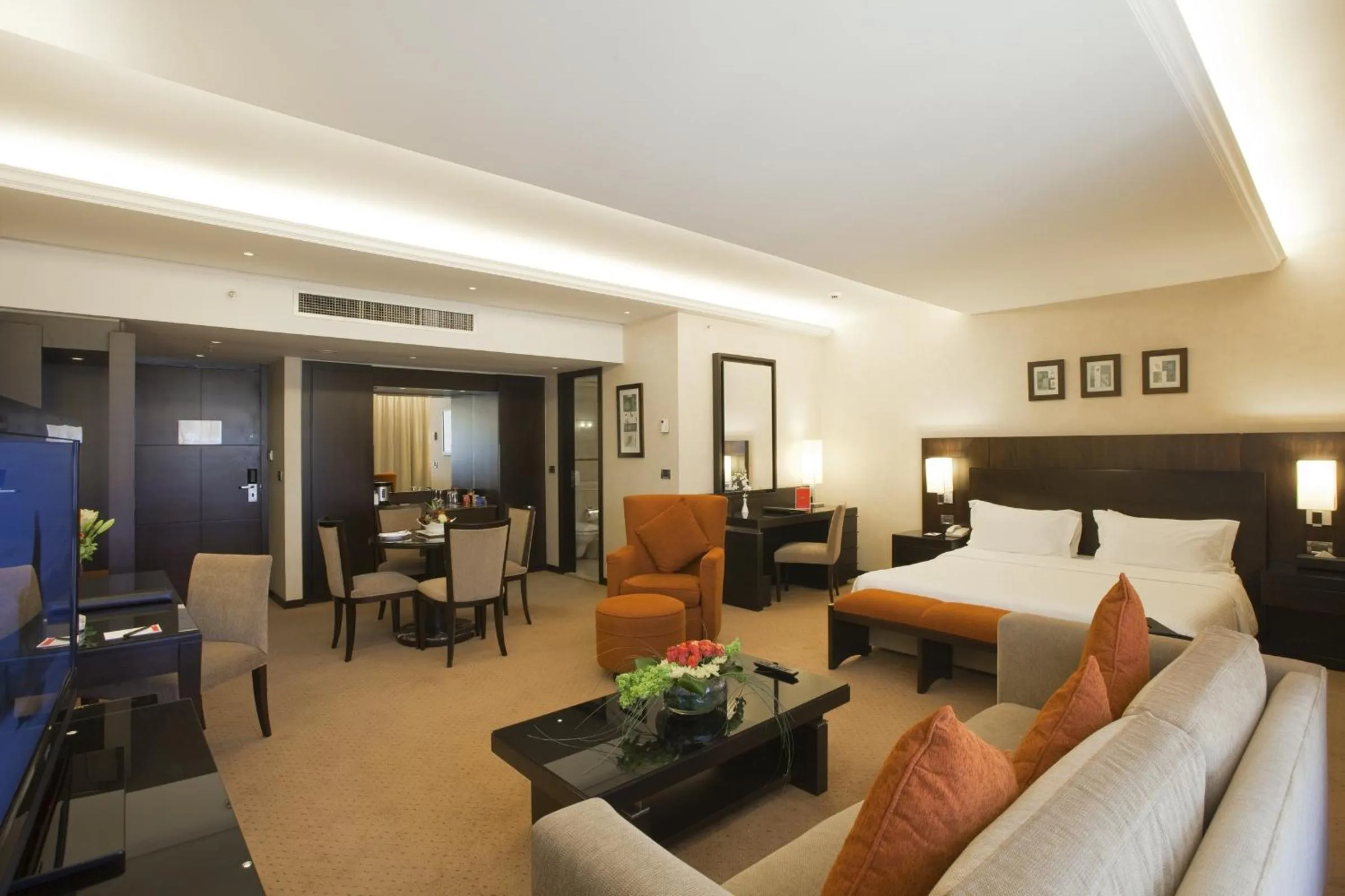 Seating area, Bed in Ramada Plaza by Wyndham Beirut Raouche