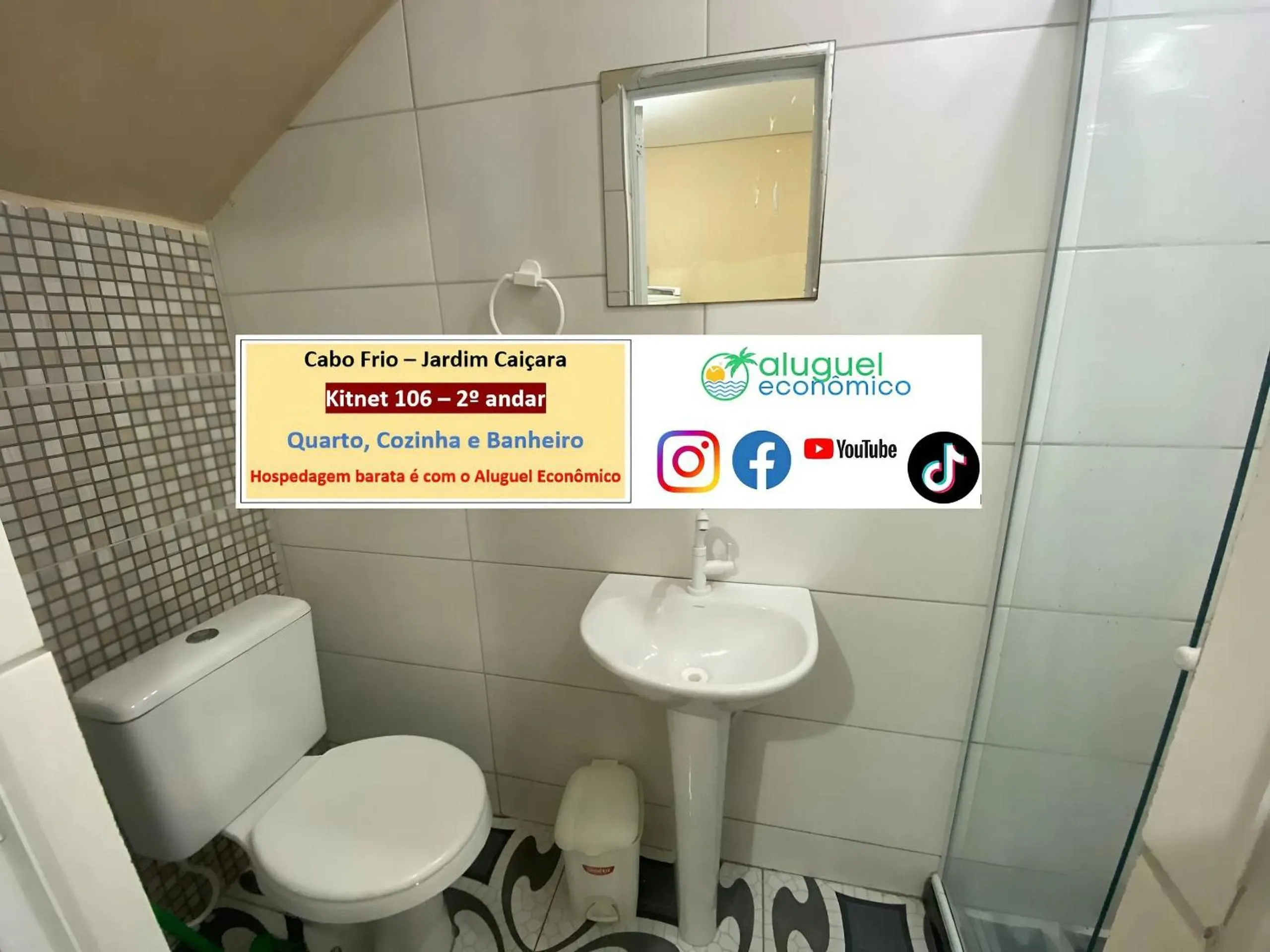 Toilet in Cabo Frio - Jardim Caiçara - Aluguel Econômico