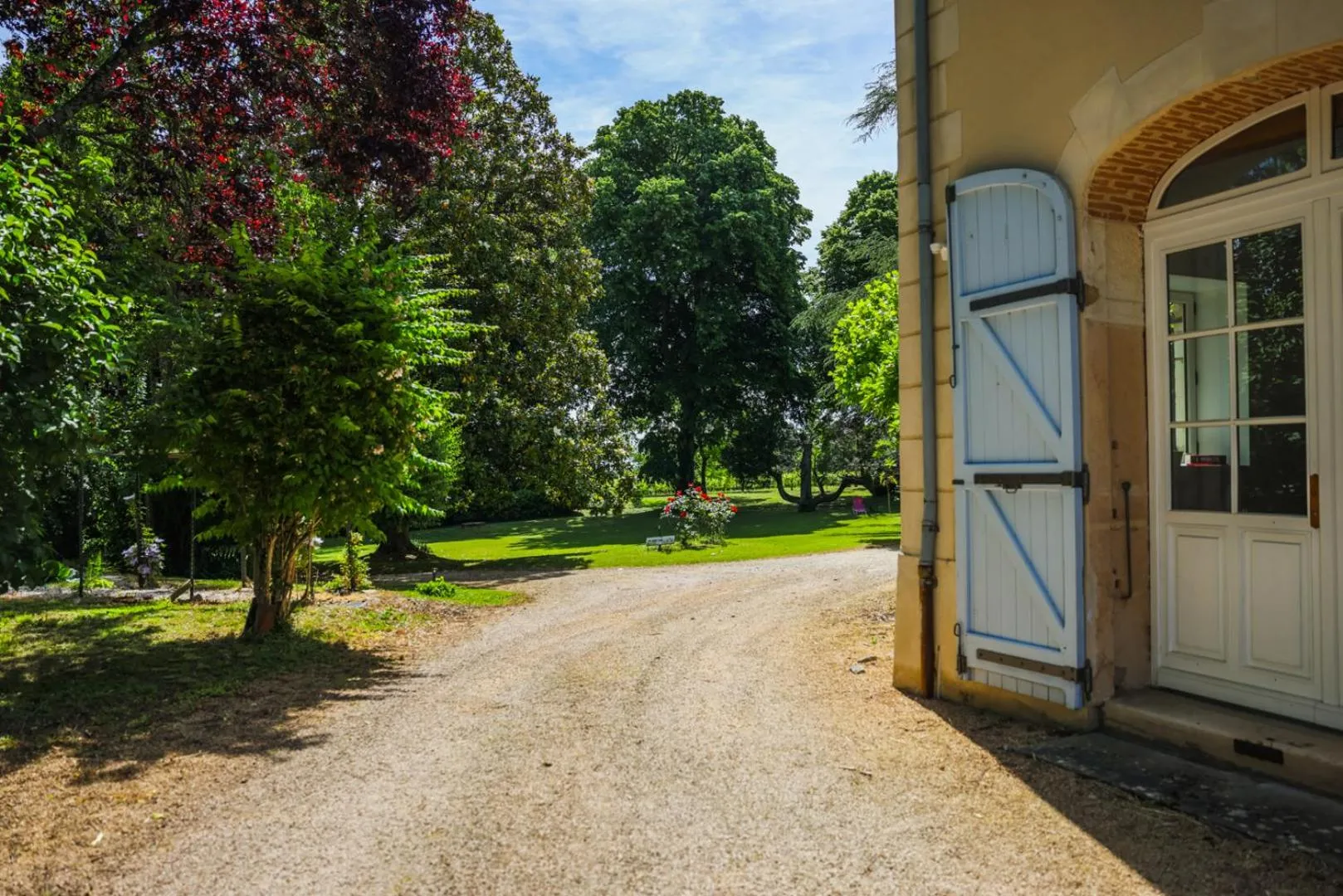 Garden view in Clos Ceres