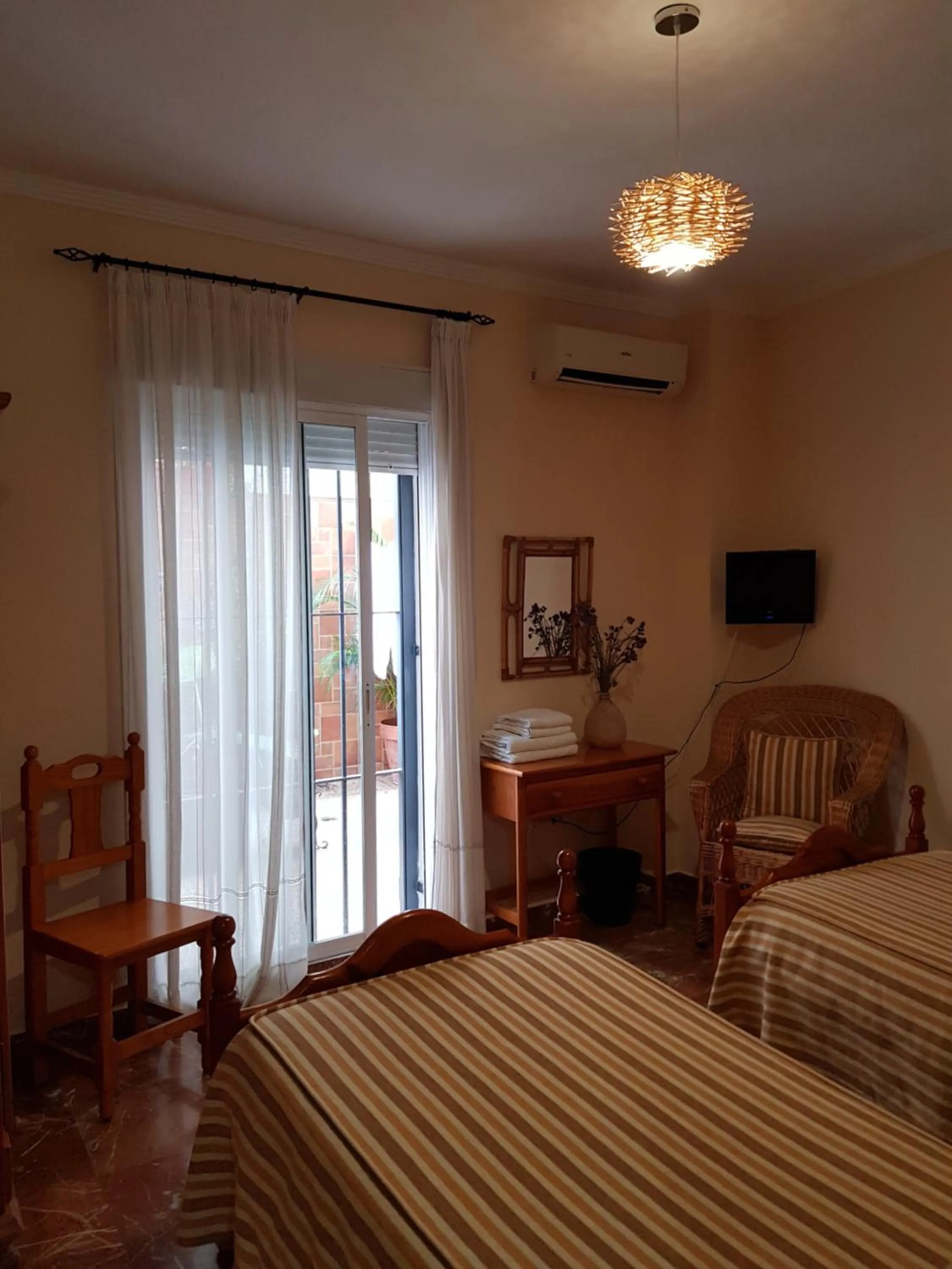Bathroom, Bed in Pension La Vega
