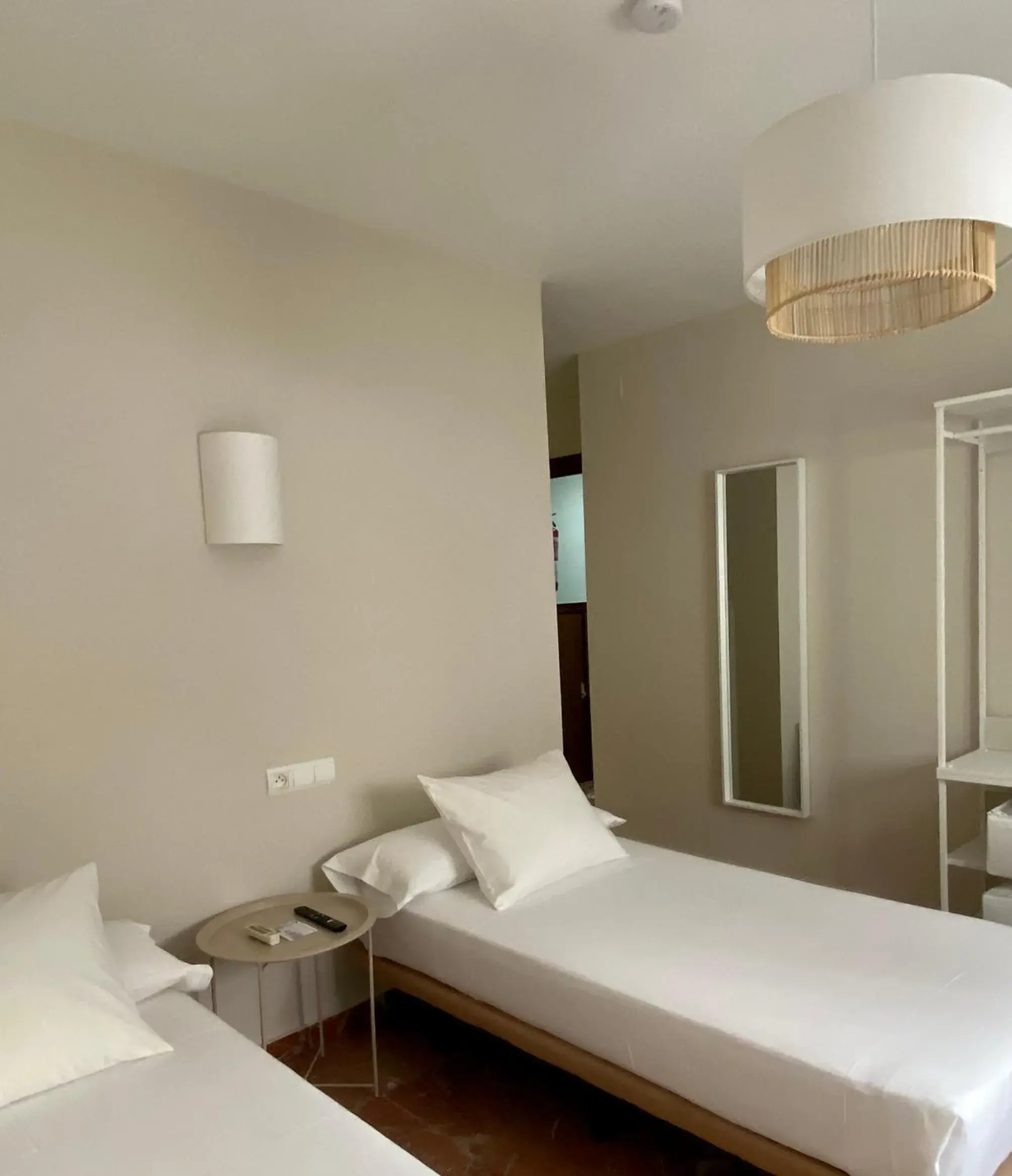 Twin Room in La Vega Rooms Twin Room in La Vega Rooms