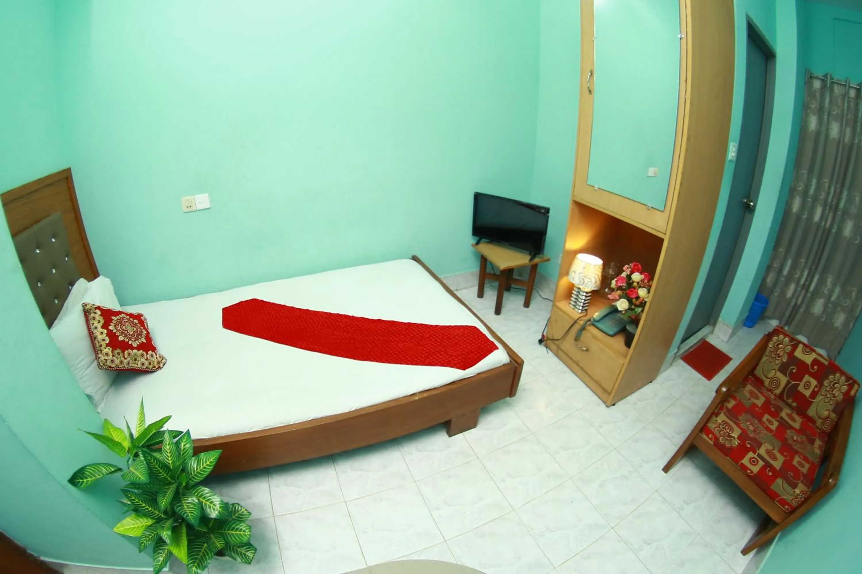 Bed in Hotel Farmis Garden