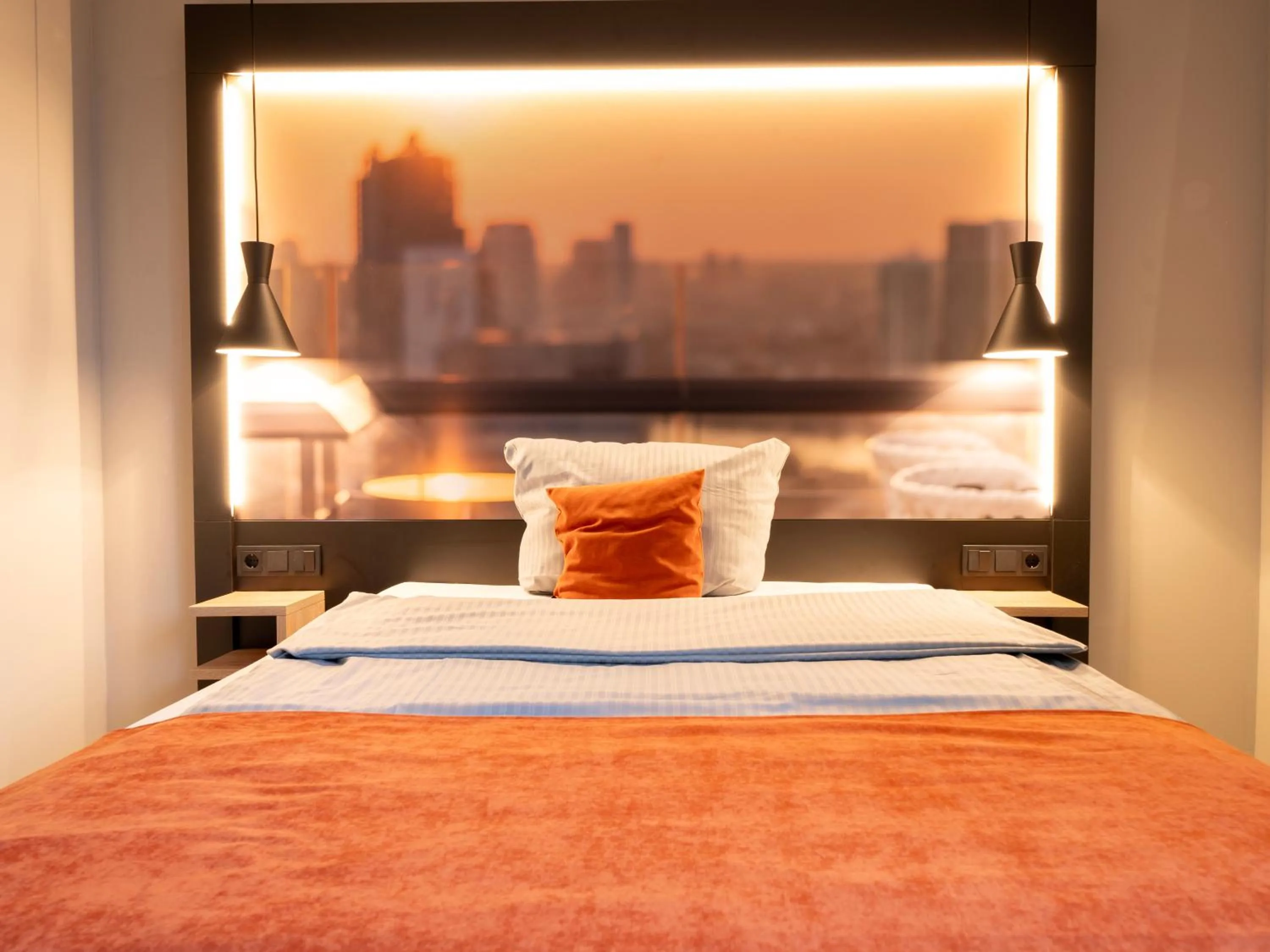 Bed in JustStay Mülheim Hotel & Apartments