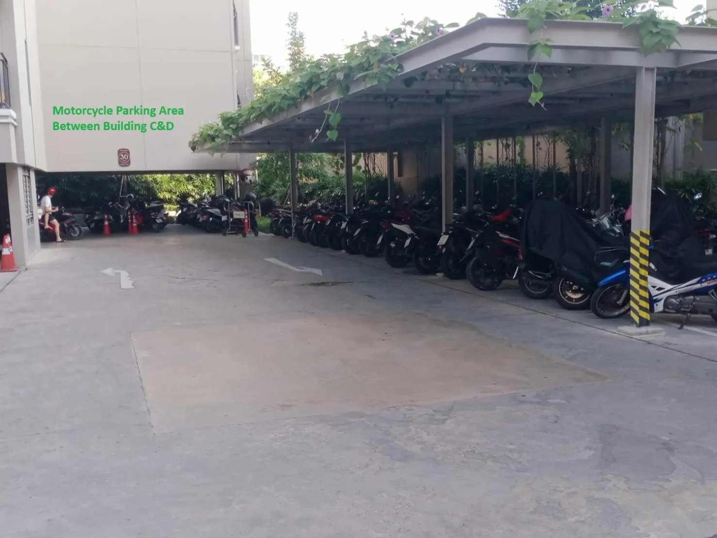 Parking in La Casita Hua Hin by Holiyay