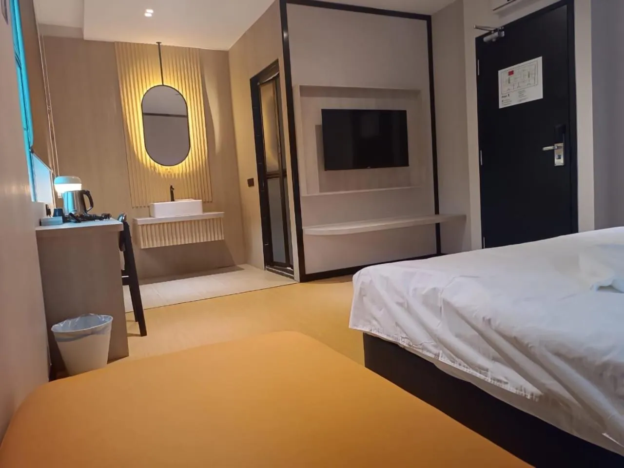 Bed in Urban Inn, SP Saujana