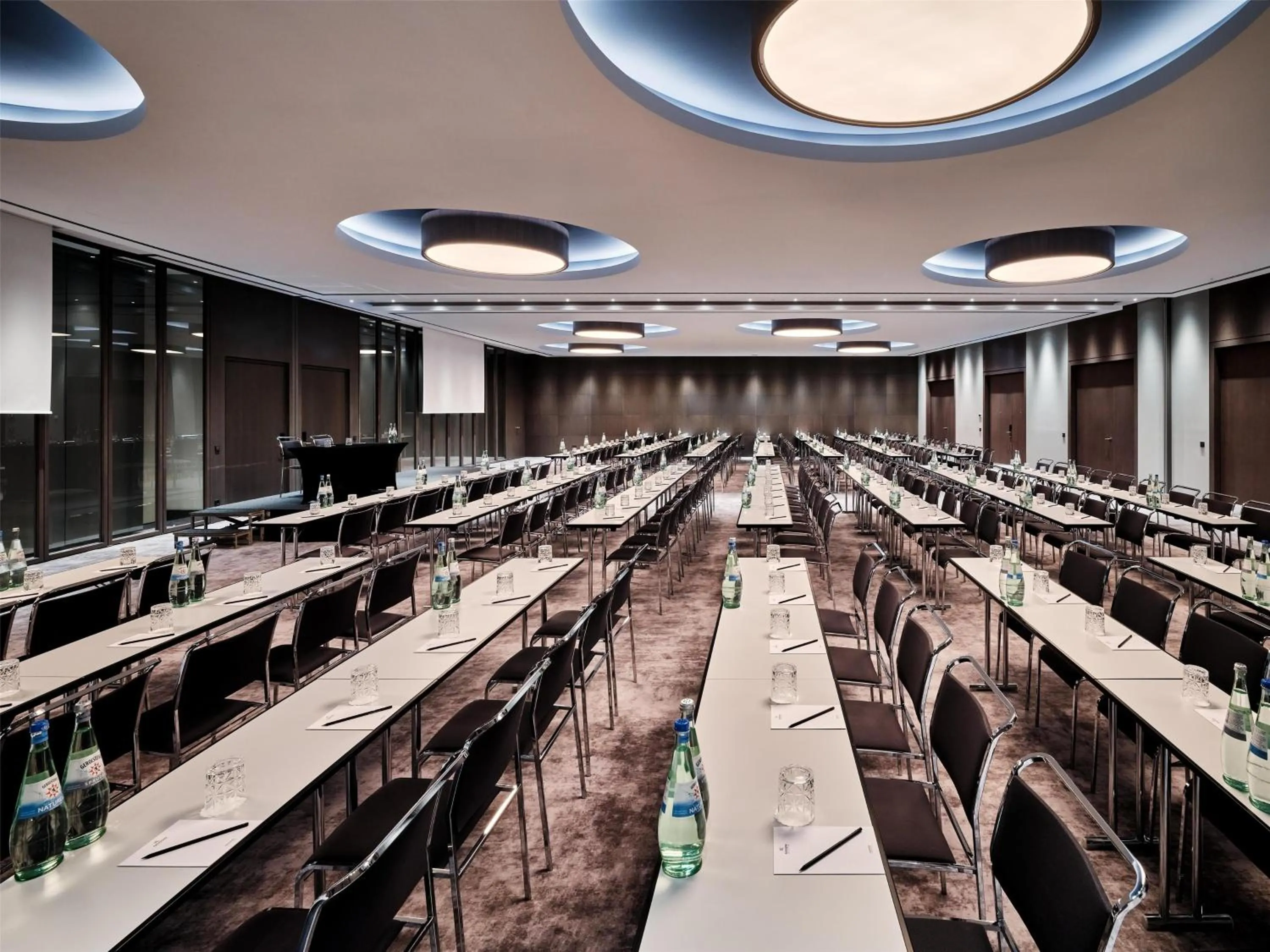 Meeting/conference room in Radisson Collection Hotel, Berlin