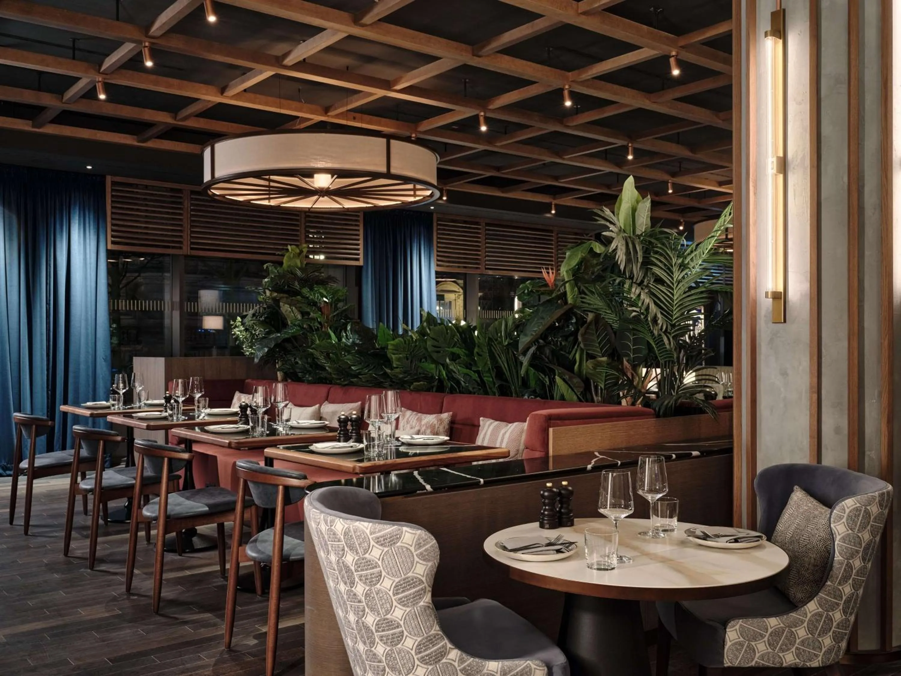 Restaurant/places to eat in Radisson Collection Hotel, Berlin