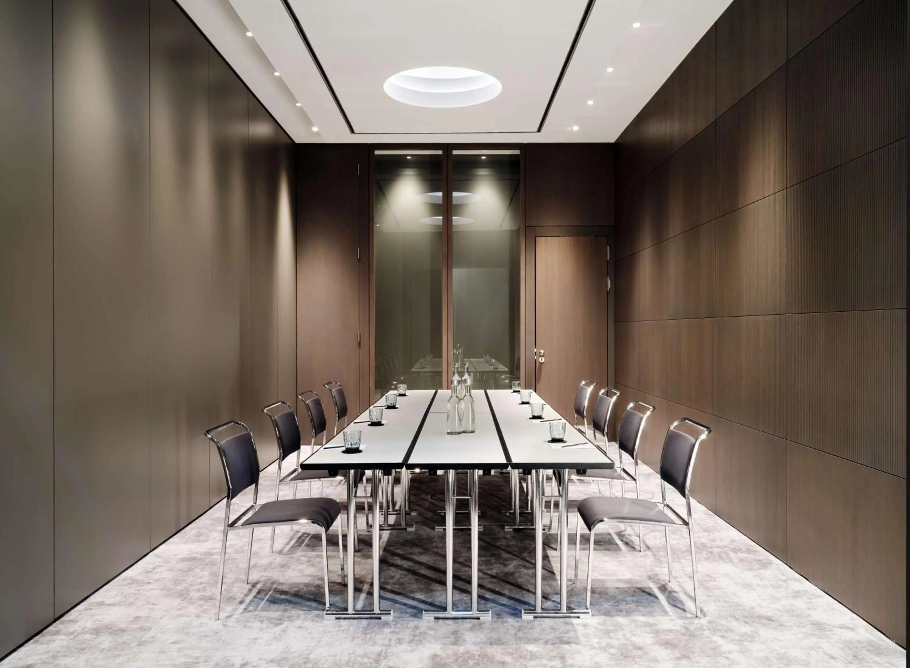 Meeting/conference room in Radisson Collection Hotel, Berlin