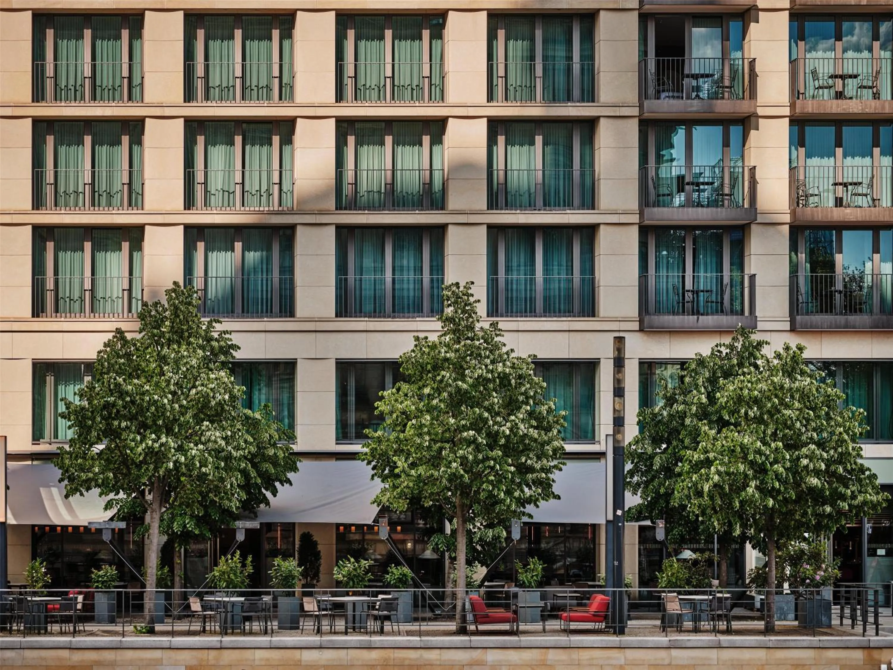 Restaurant/places to eat in Radisson Collection Hotel, Berlin