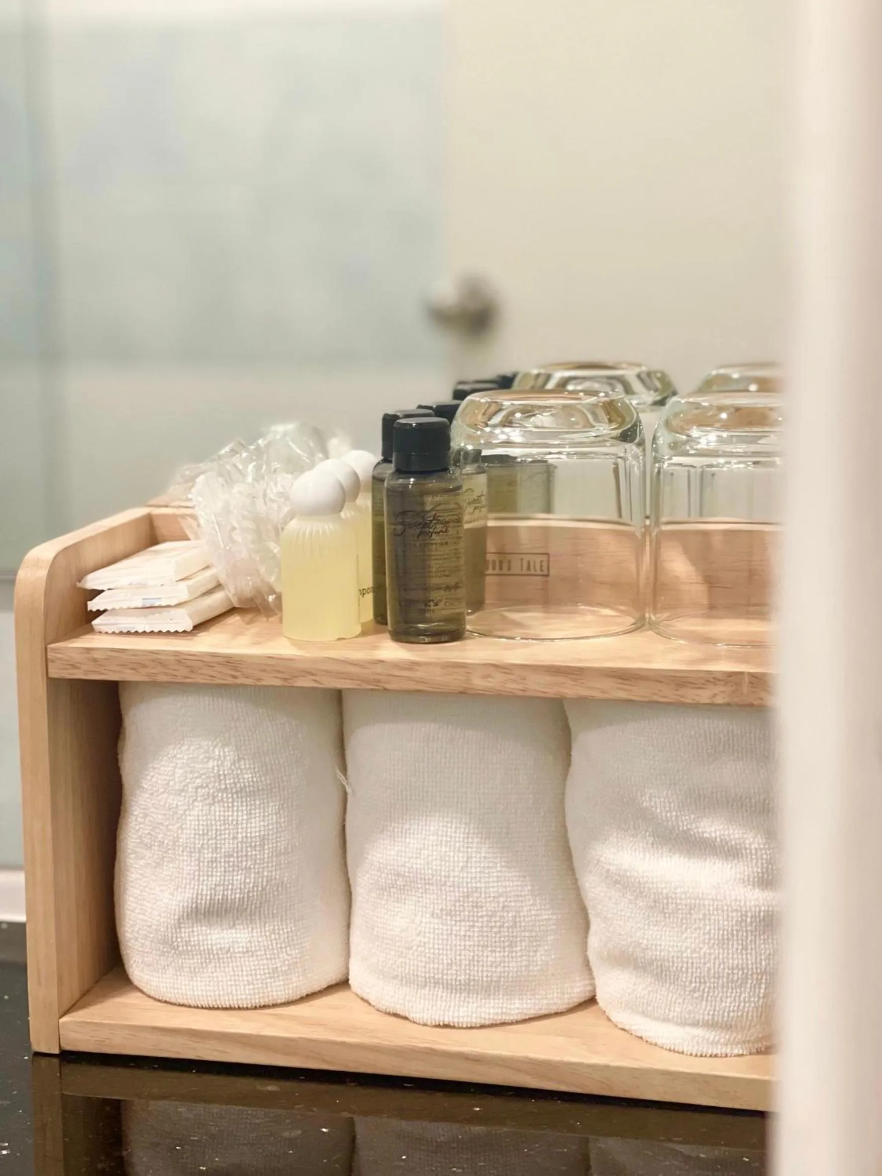 BEAR’S DEN HOTEL PATTAYA