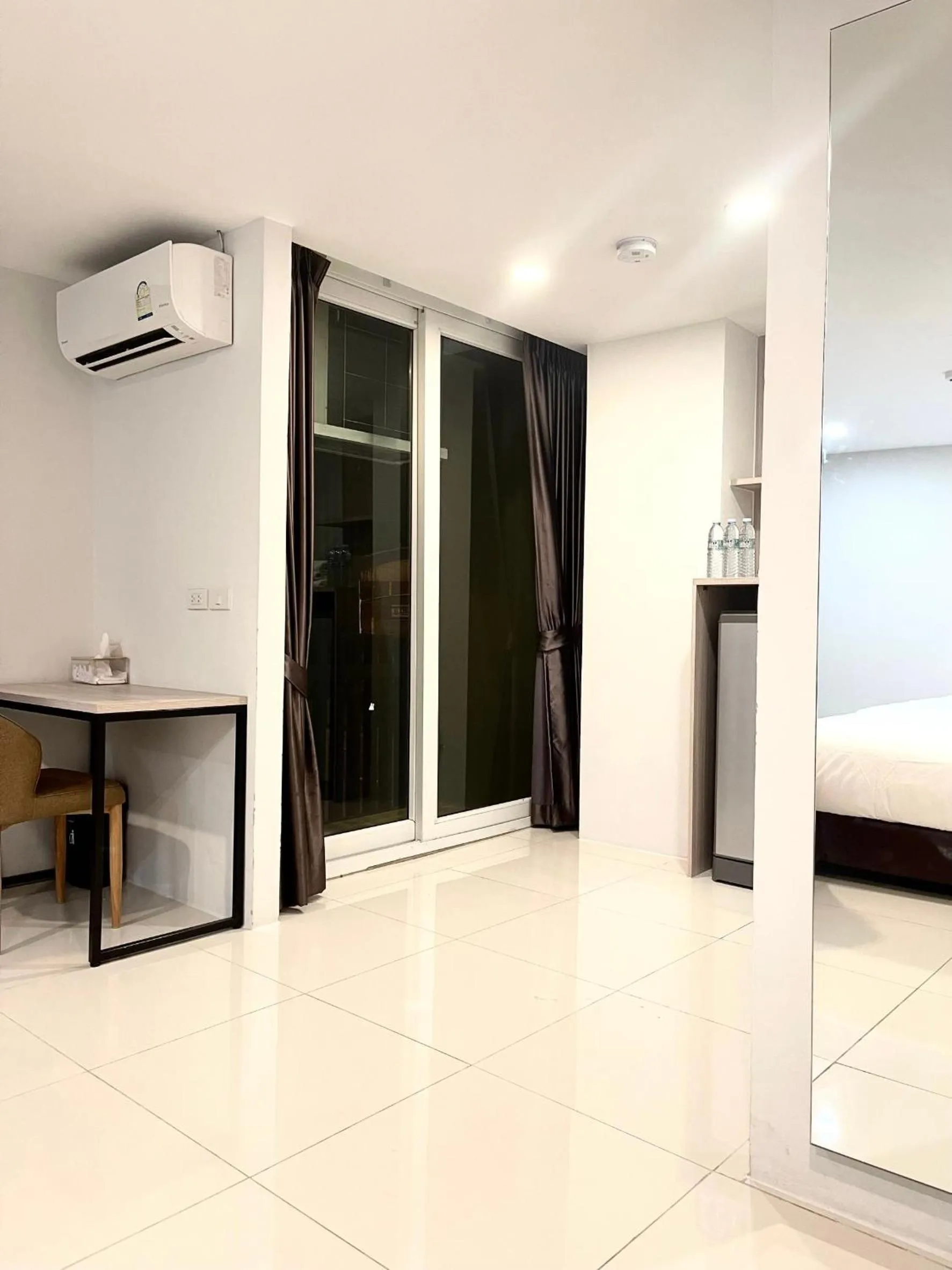 BEAR’S DEN HOTEL PATTAYA