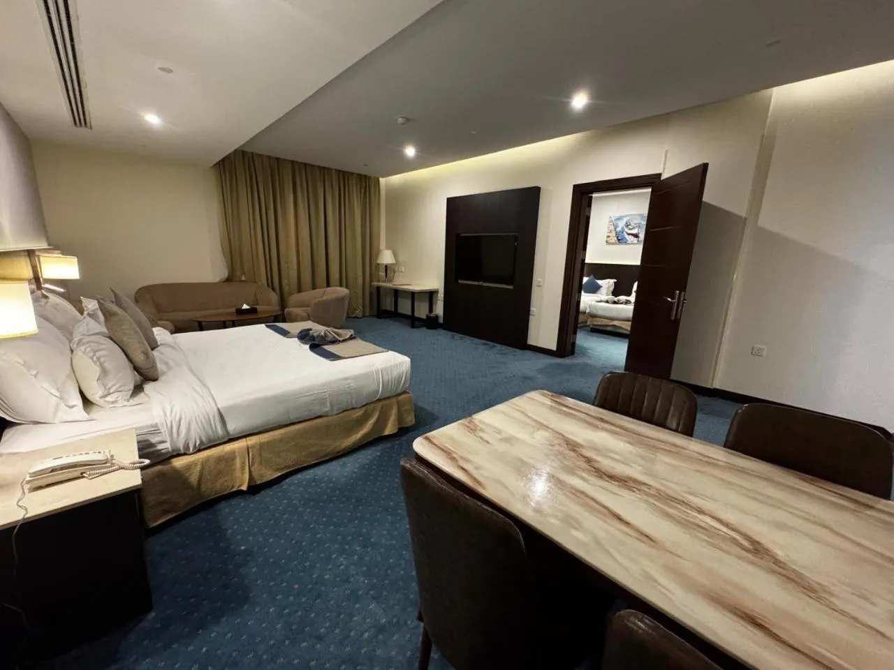 Family, Bed in Coupard Hotel