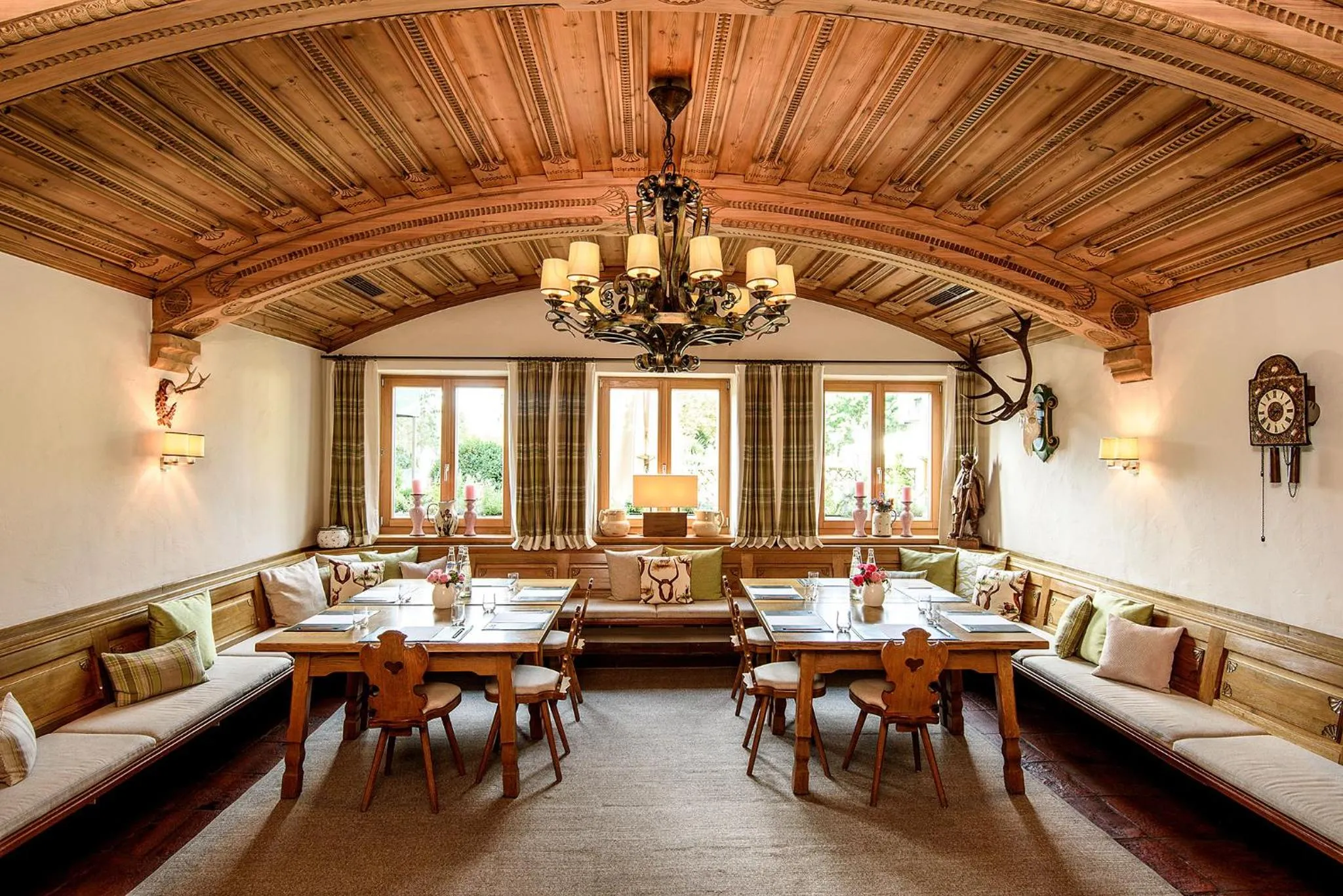 Restaurant/places to eat in Bauer Hotel und Restaurant