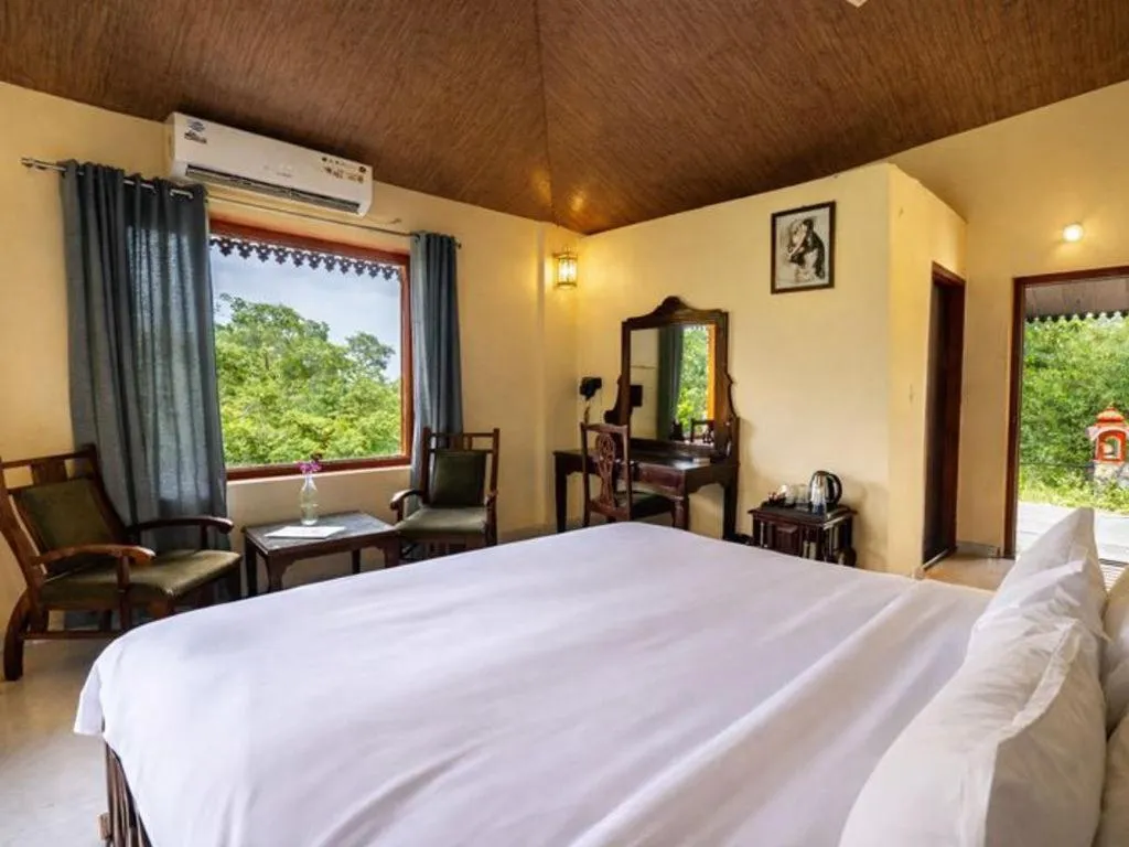 Bedroom, Bed in The Sky Imperial Jungle Camp Resort