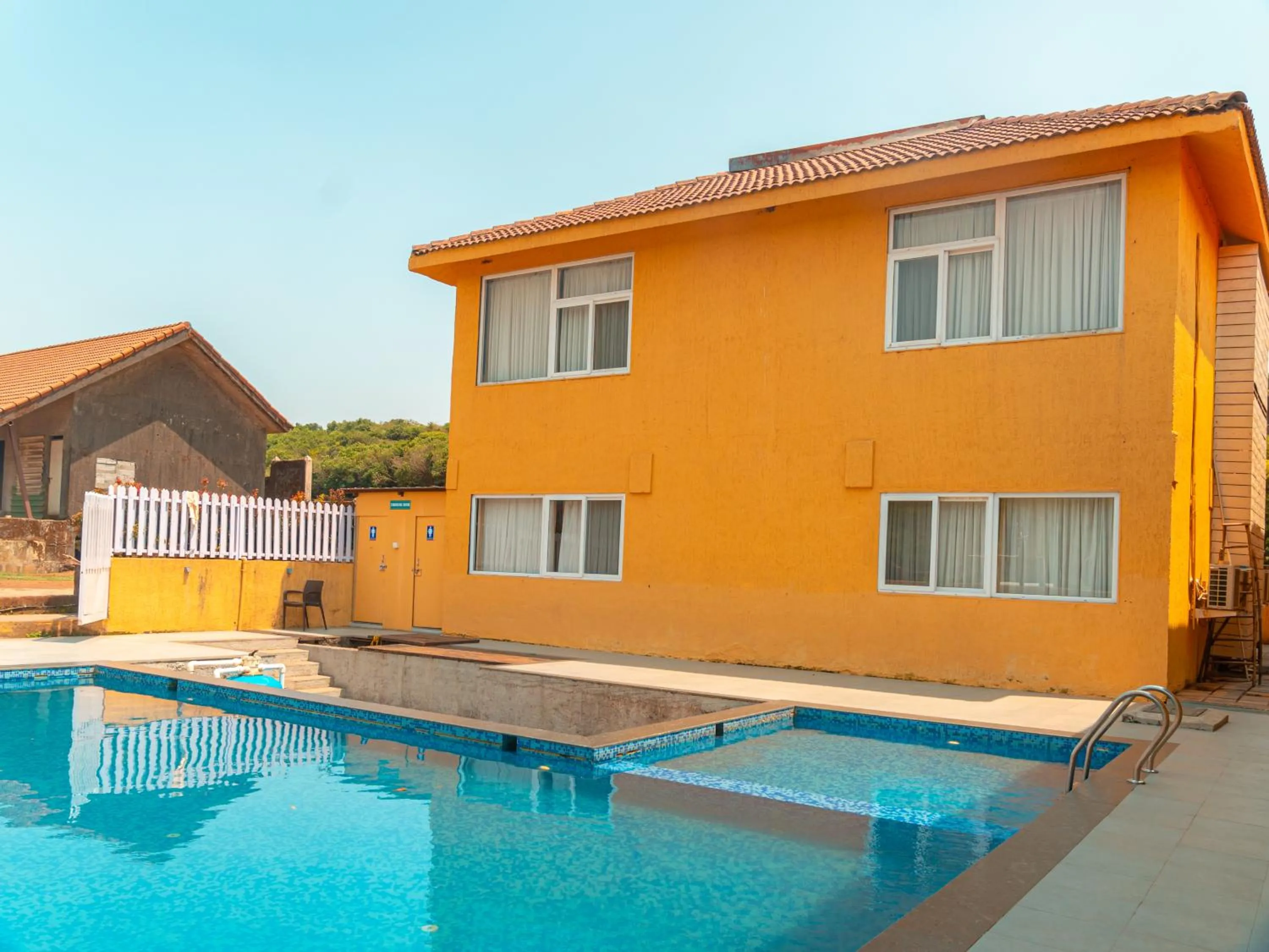 Pool view in Red Button Resort