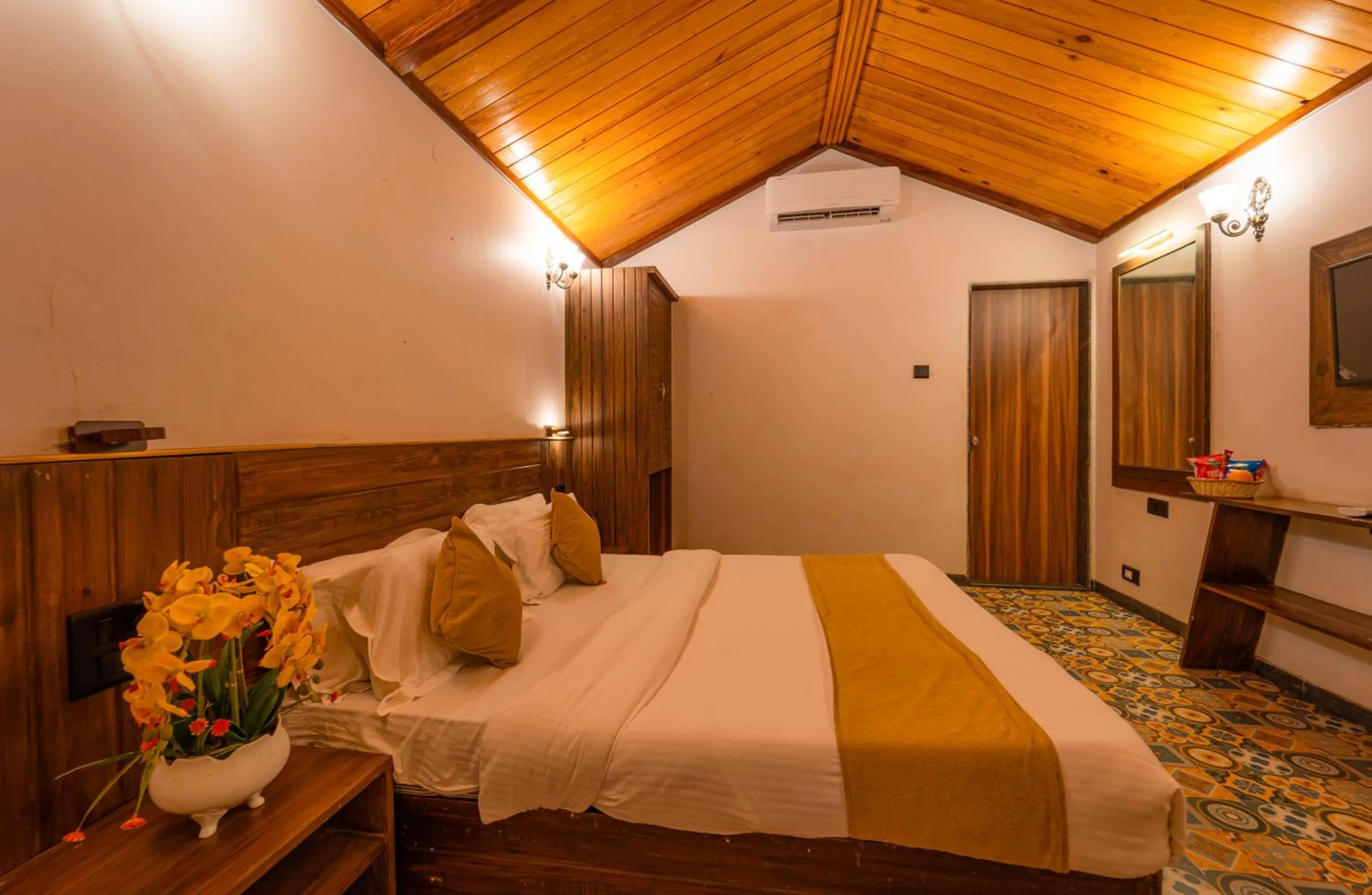 TV and multimedia, Bed in Red Button Resort