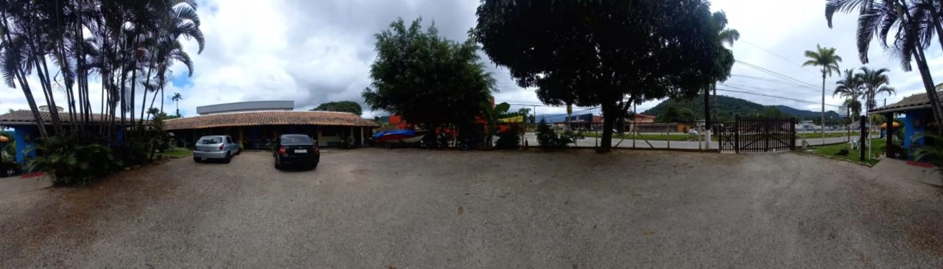 Parking in Pousada Chalé do Beija Flor