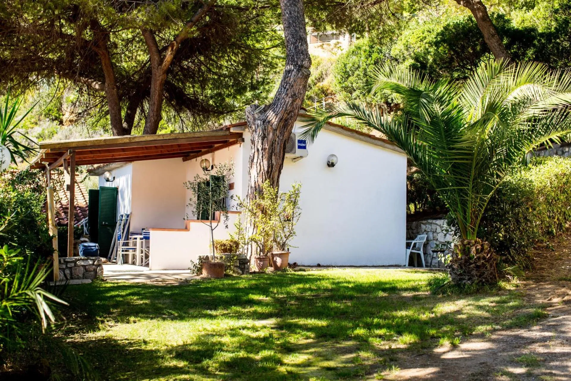 Garden view in Mandel 2 Residence by Mandel club