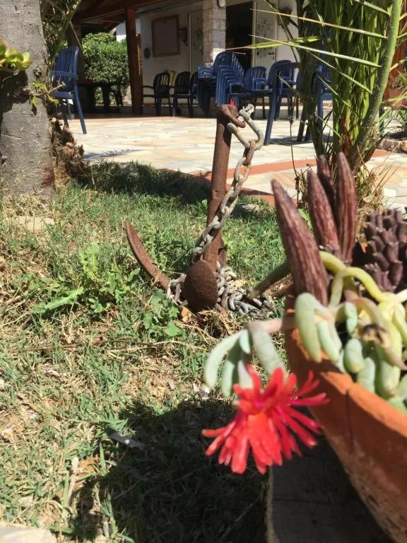 Restaurant/places to eat in Mandel 2 Residence by Mandel club