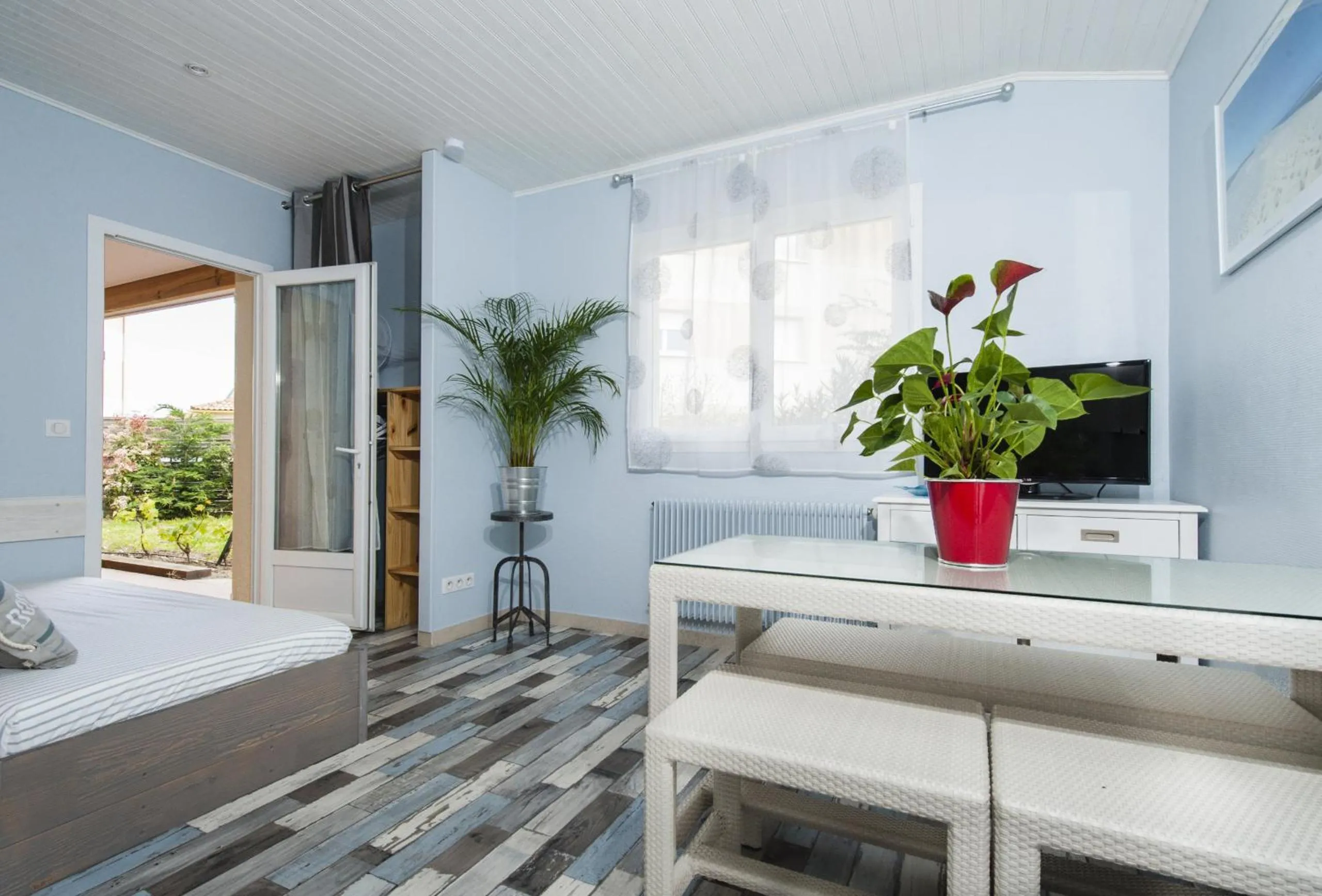 Studio with Terrace in Le Studio de Noreda