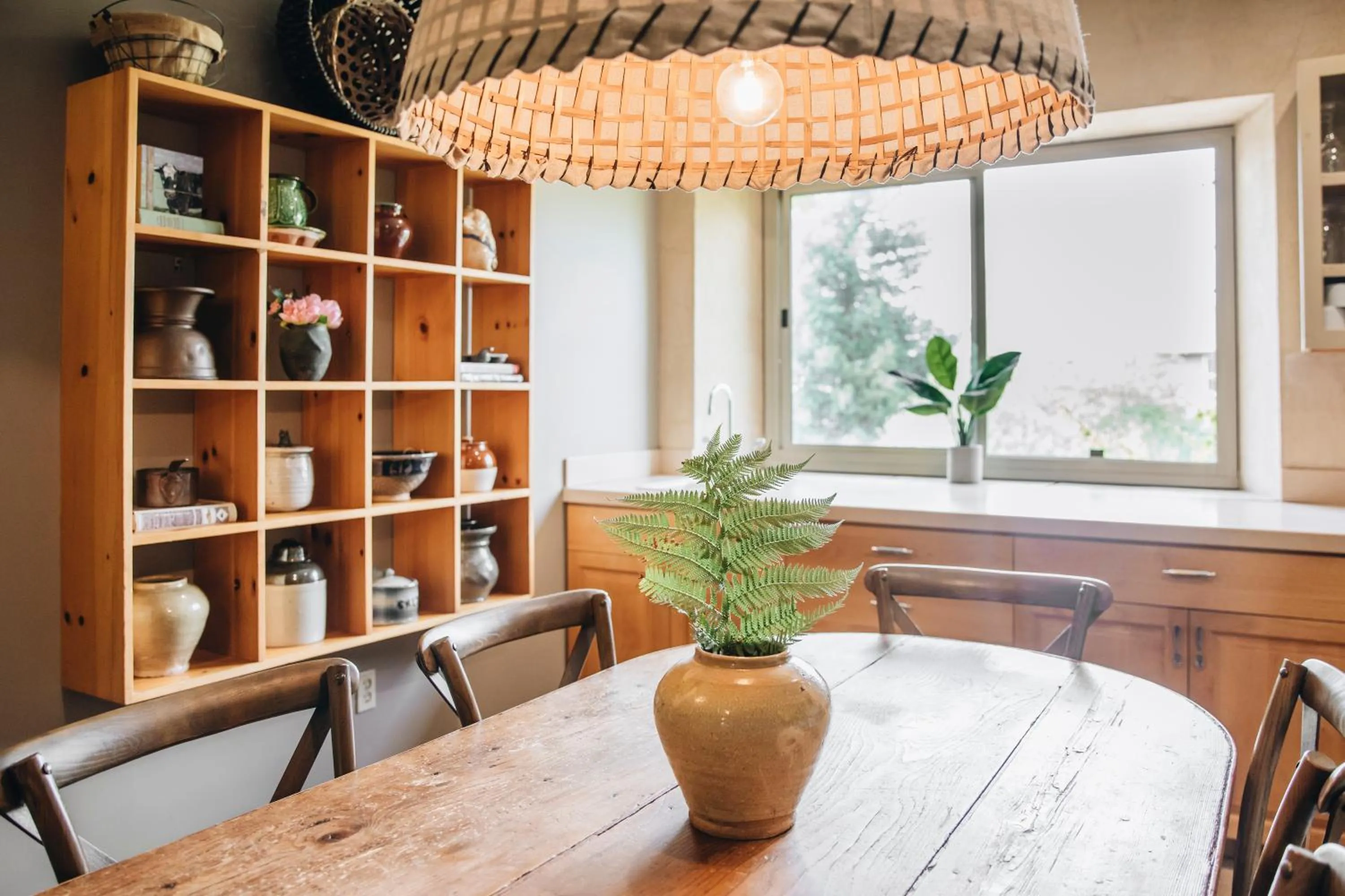 Communal lounge/ TV room in Seven Branches Venue and Inn