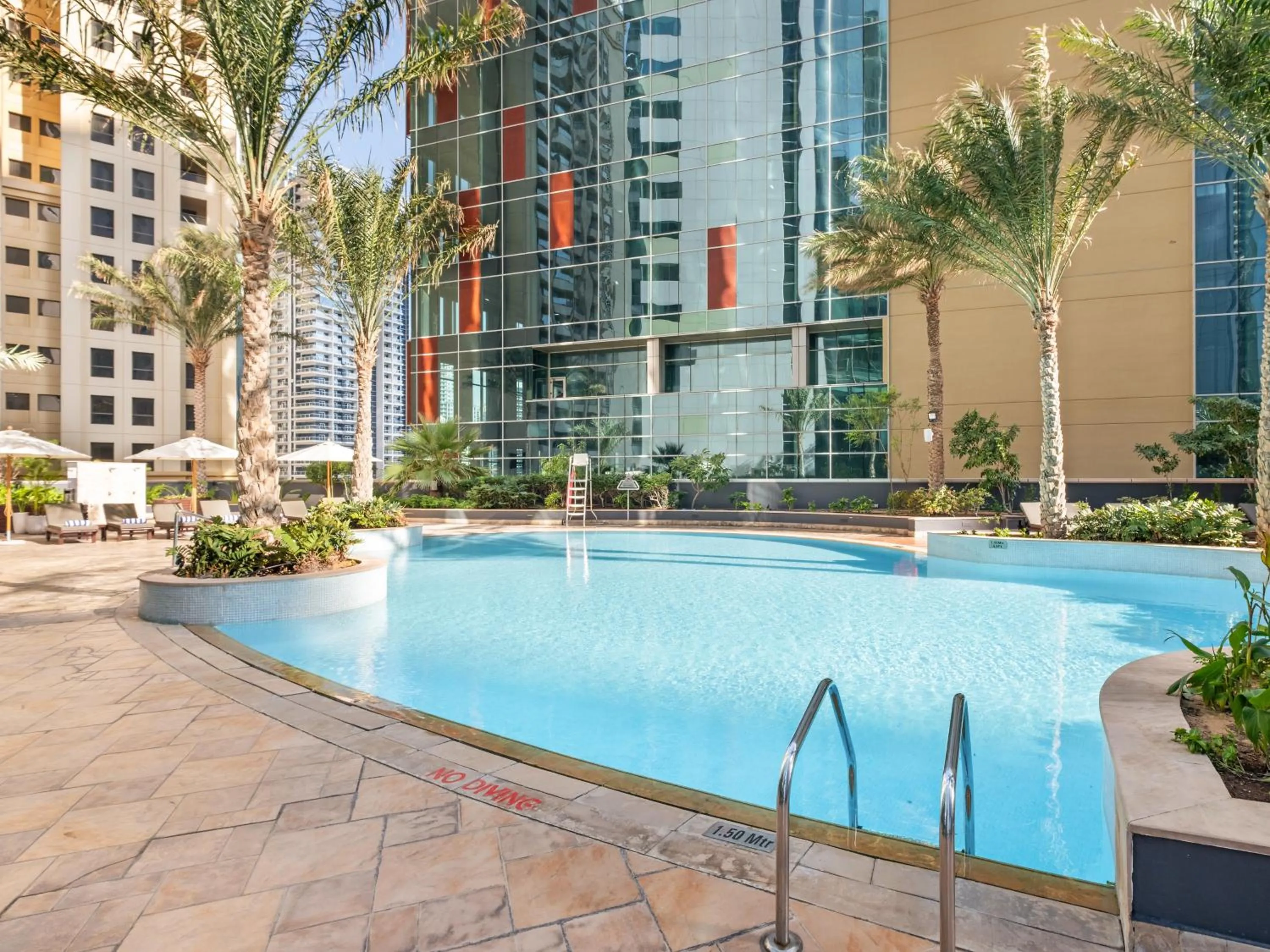Swimming pool in Blue Beach Tower The Walk JBR