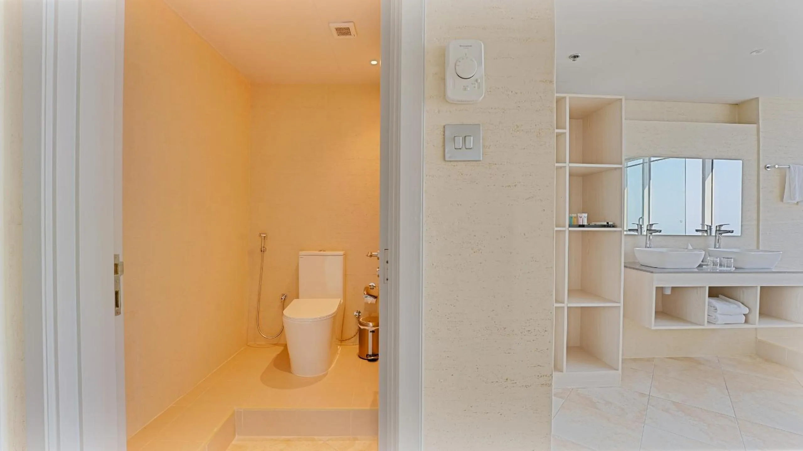 Toilet in Blue Beach Tower The Walk JBR