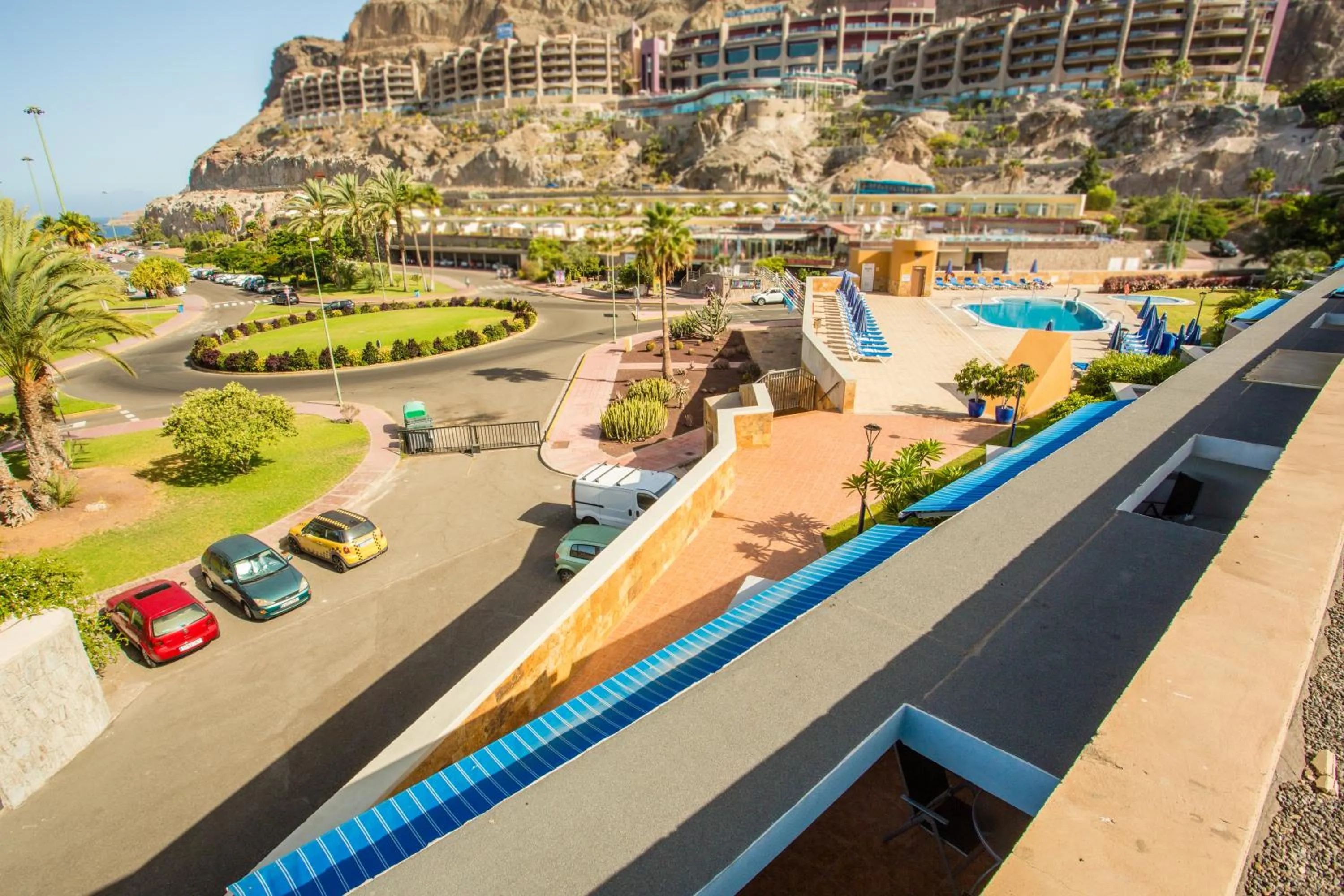 Pool view in Amadores Beach Apartments