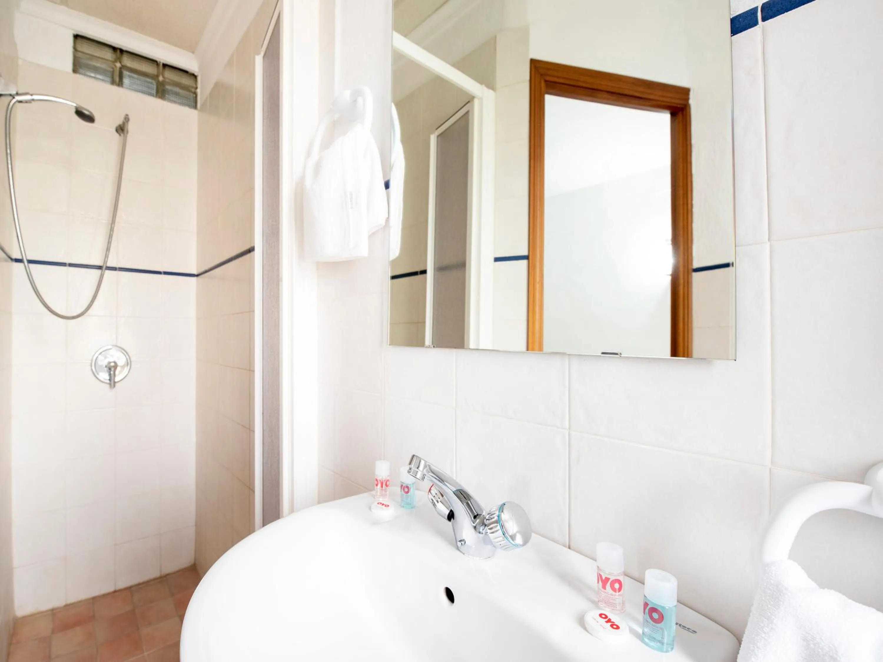 Bathroom in Hostal Santiago